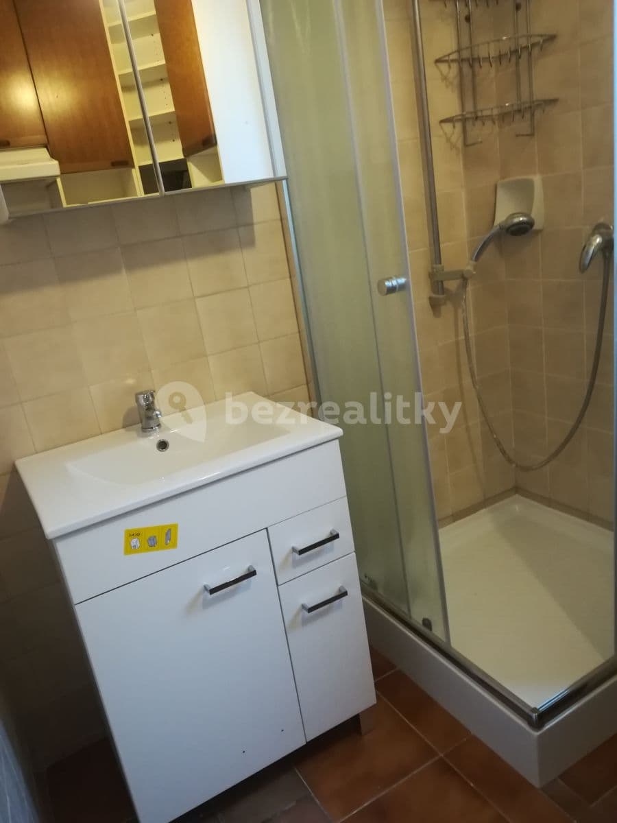 Prenájom bytu 2-izbový 47 m², Hošťálkova, Praha, Praha Prenájom bytu 2-izbový 47 m², Hošťálkova, Praha, Praha
