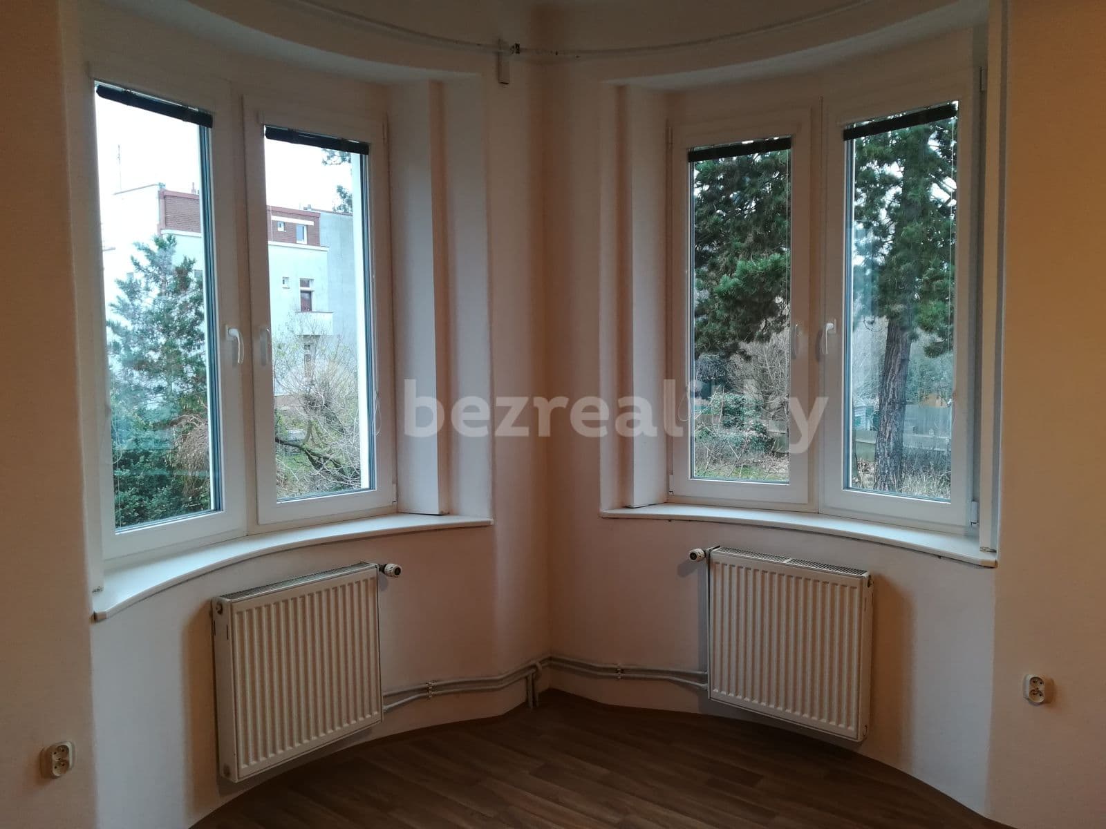 Prenájom bytu 2-izbový 47 m², Hošťálkova, Praha, Praha Prenájom bytu 2-izbový 47 m², Hošťálkova, Praha, Praha