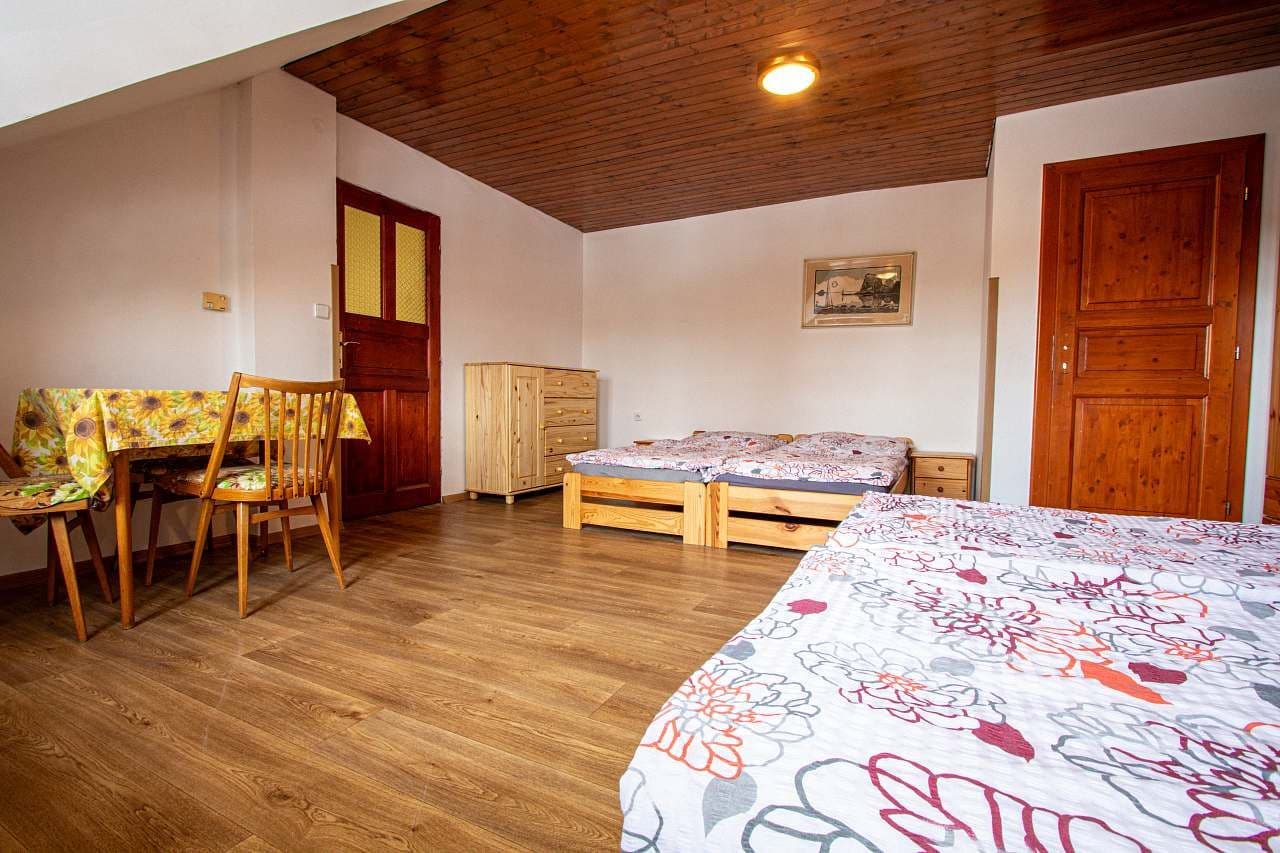 Prenájom rekreačného objektu, Pěčín, Královéhradecký kraj Prenájom rekreačného objektu, Pěčín, Královéhradecký kraj