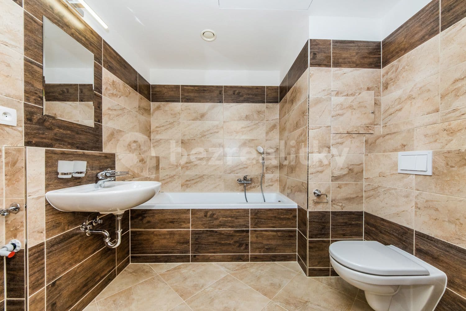 Prenájom bytu 2-izbový 47 m², Šífařská, Praha, Praha Prenájom bytu 2-izbový 47 m², Šífařská, Praha, Praha