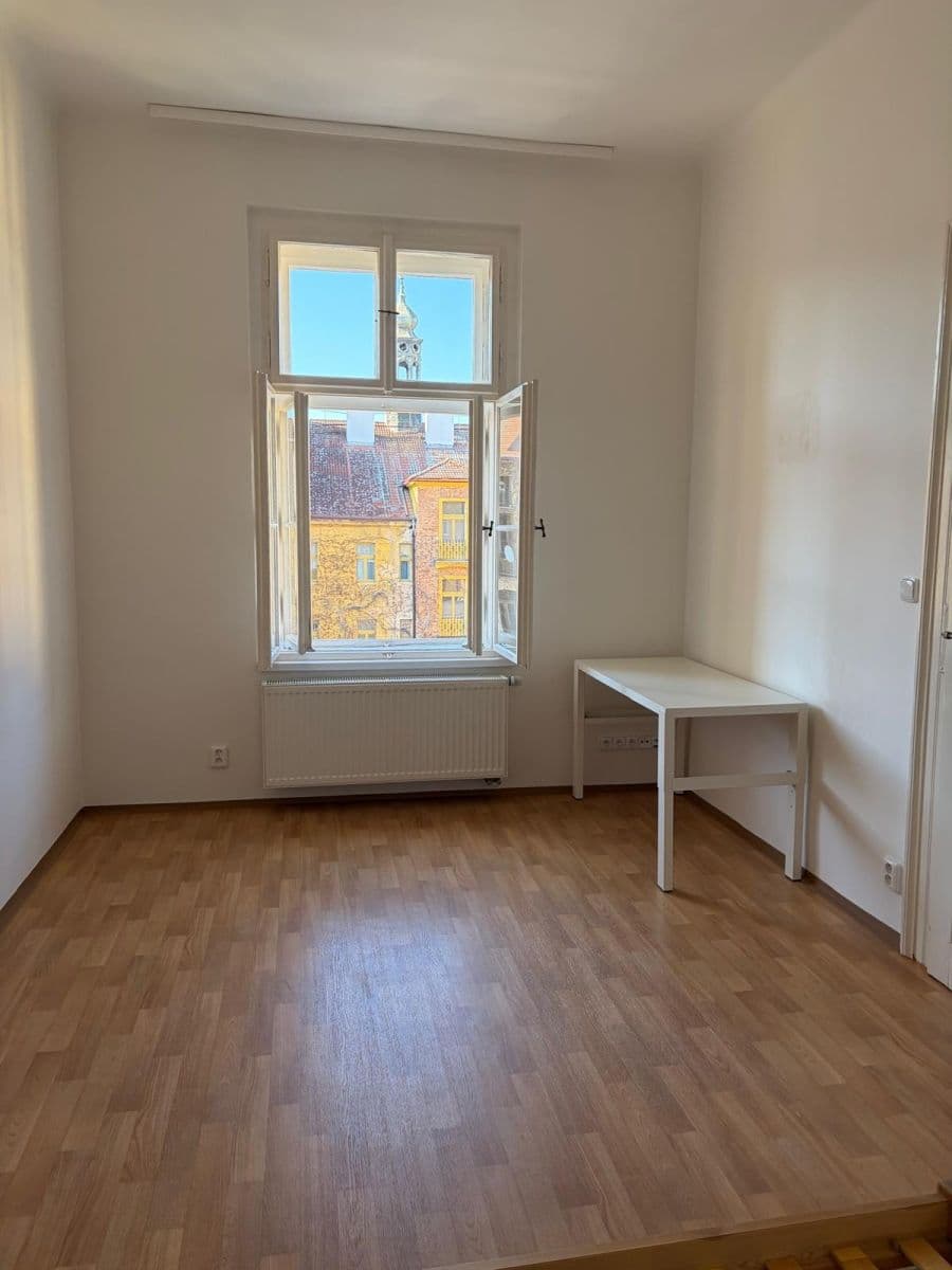 Prenájom bytu 2-izbový 36 m², Boleslavova, Praha, Praha Prenájom bytu 2-izbový 36 m², Boleslavova, Praha, Praha