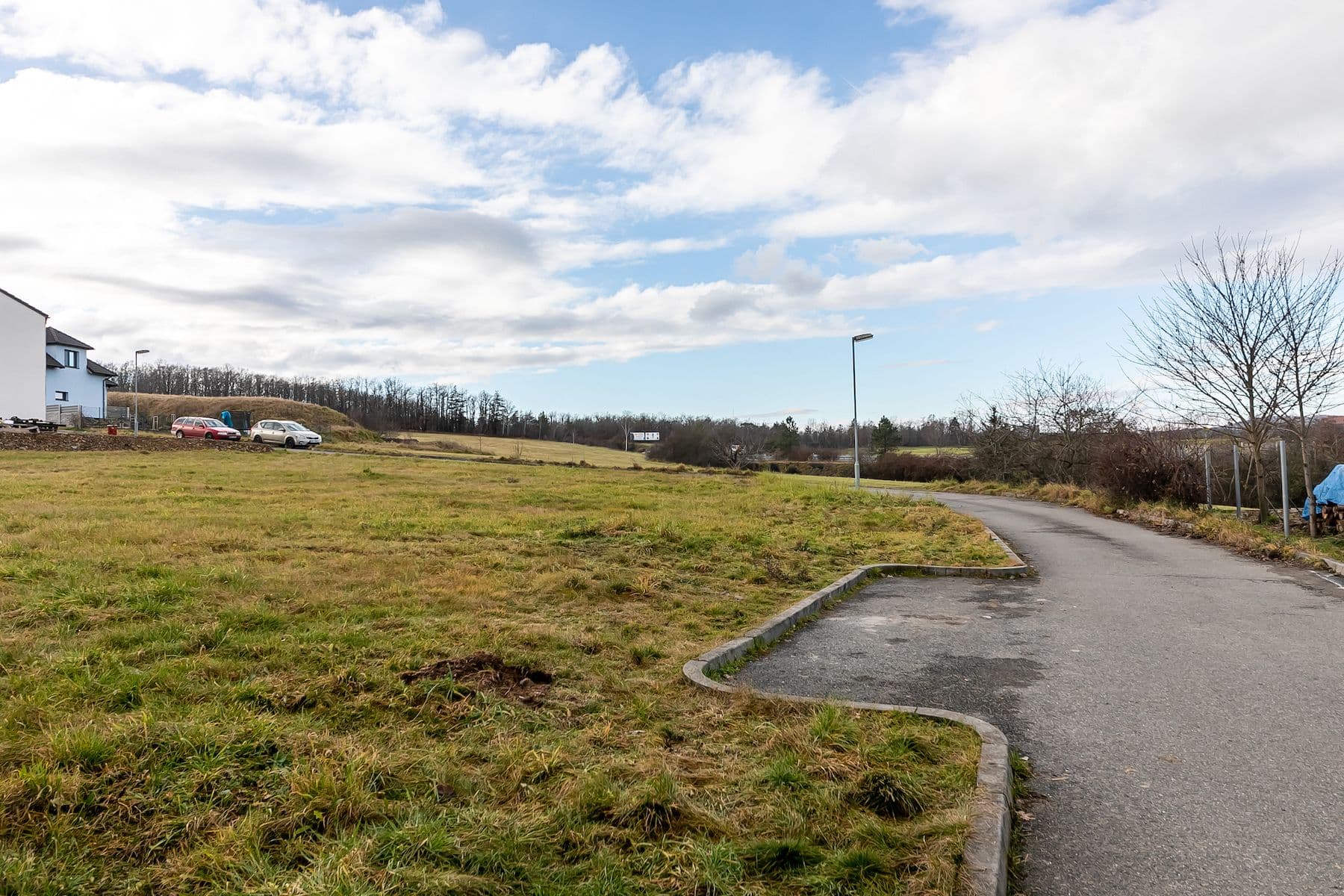 Predaj pozemku 1.097 m², Stará Huť, Stará Huť, Středočeský kraj Predaj pozemku 1.097 m², Stará Huť, Stará Huť, Středočeský kraj