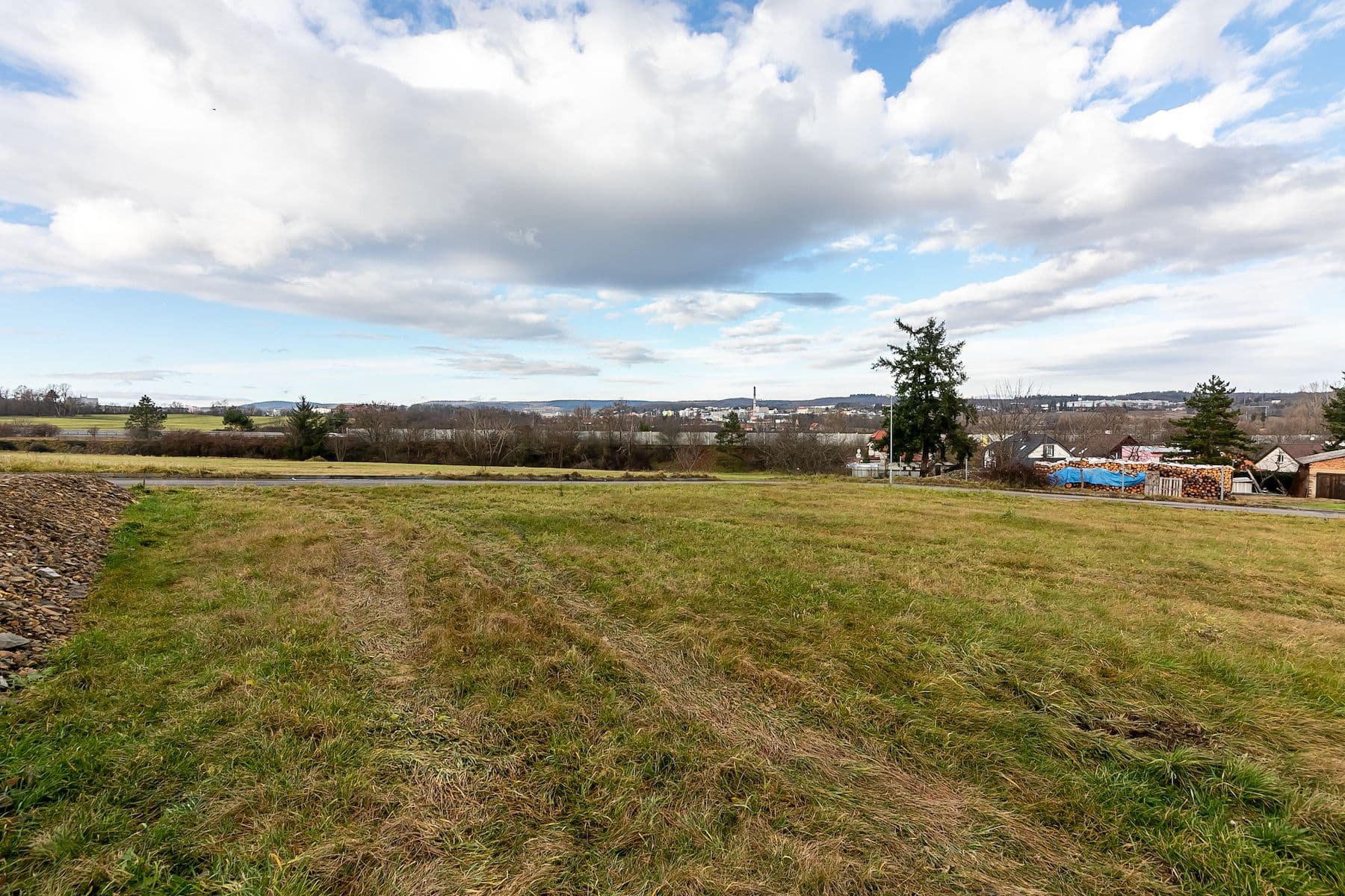 Predaj pozemku 1.097 m², Stará Huť, Stará Huť, Středočeský kraj Predaj pozemku 1.097 m², Stará Huť, Stará Huť, Středočeský kraj