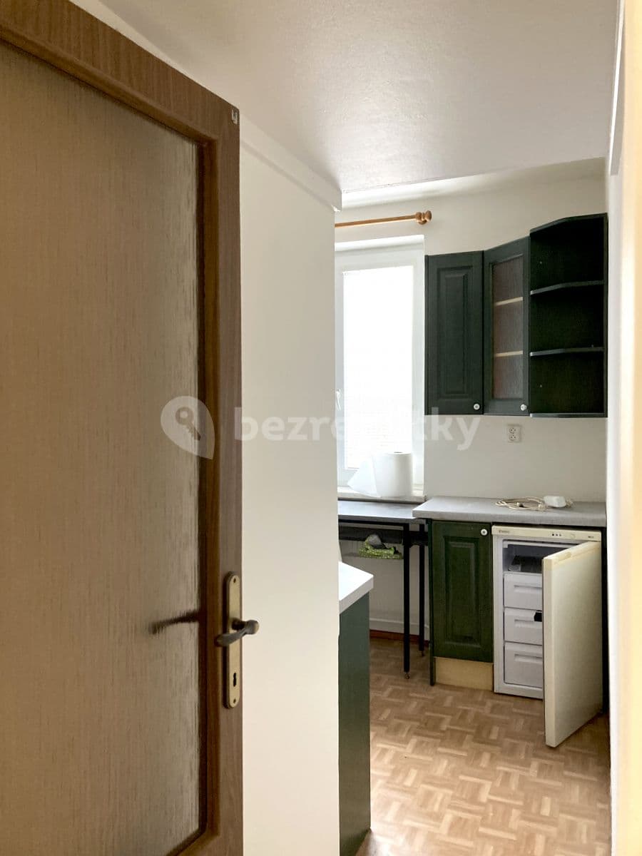 Prenájom bytu 3-izbový 78 m², Otakara Kubína, Boskovice, Jihomoravský kraj Prenájom bytu 3-izbový 78 m², Otakara Kubína, Boskovice, Jihomoravský kraj