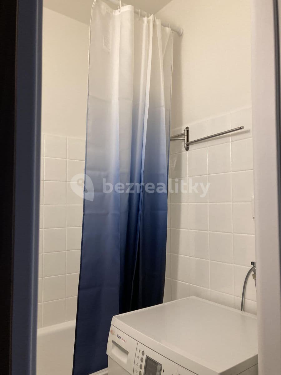 Prenájom bytu 3-izbový 78 m², Otakara Kubína, Boskovice, Jihomoravský kraj Prenájom bytu 3-izbový 78 m², Otakara Kubína, Boskovice, Jihomoravský kraj