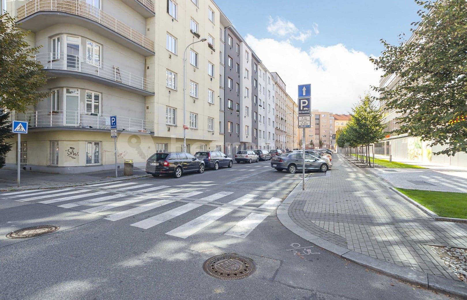 Prenájom bytu 2-izbový 70 m², U Parního mlýna, Praha, Praha Prenájom bytu 2-izbový 70 m², U Parního mlýna, Praha, Praha