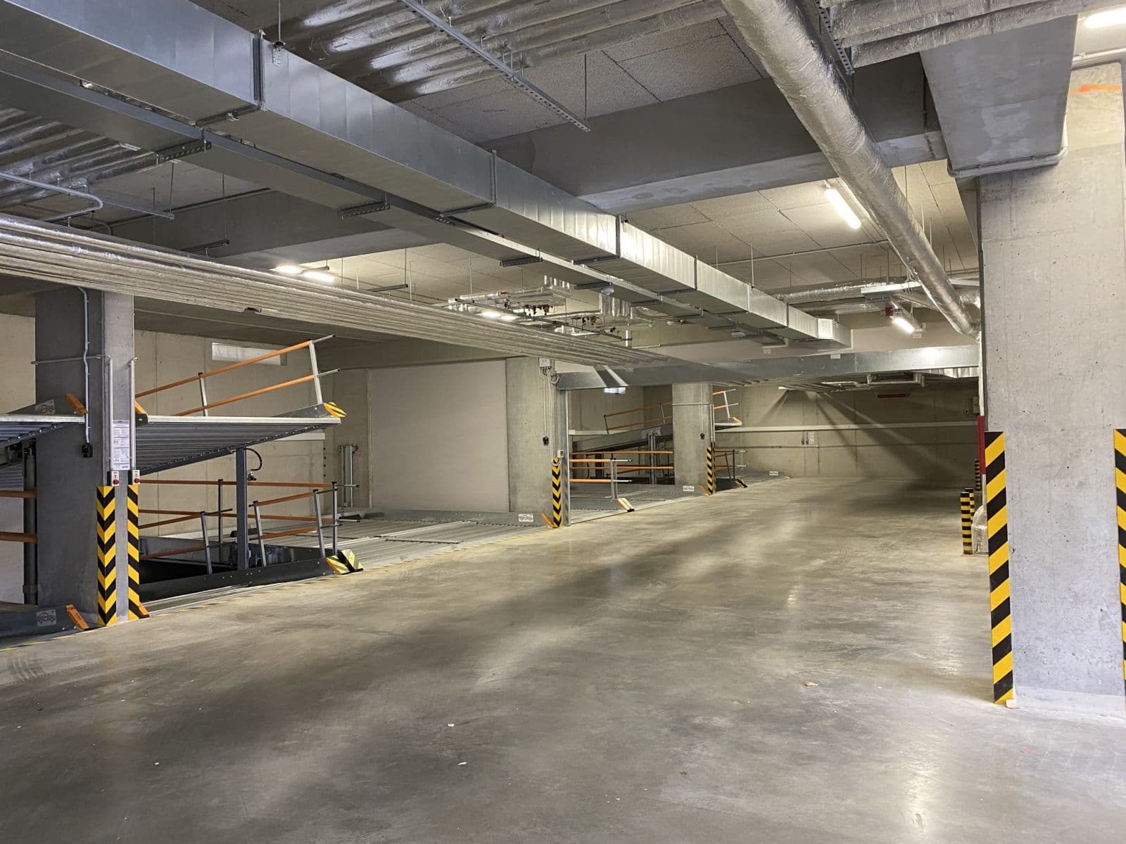 Prenájom garáže 14 m², Reissigova, Brno, Jihomoravský kraj Prenájom garáže 14 m², Reissigova, Brno, Jihomoravský kraj