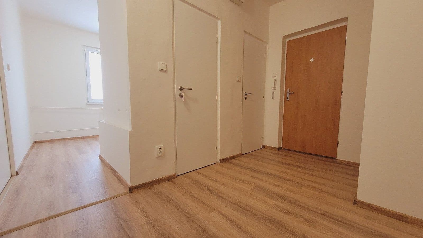 Prenájom bytu 2-izbový 54 m², Cihelní, Karviná, Moravskoslezský kraj Prenájom bytu 2-izbový 54 m², Cihelní, Karviná, Moravskoslezský kraj