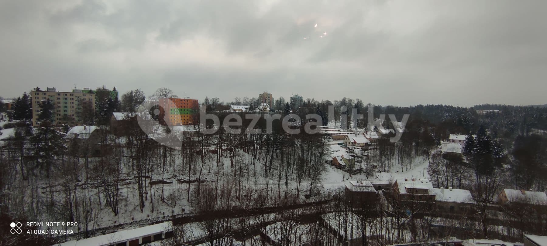 Prenájom bytu 1-izbový 40 m², Na Vršku, Jablonec nad Nisou, Liberecký kraj Prenájom bytu 1-izbový 40 m², Na Vršku, Jablonec nad Nisou, Liberecký kraj