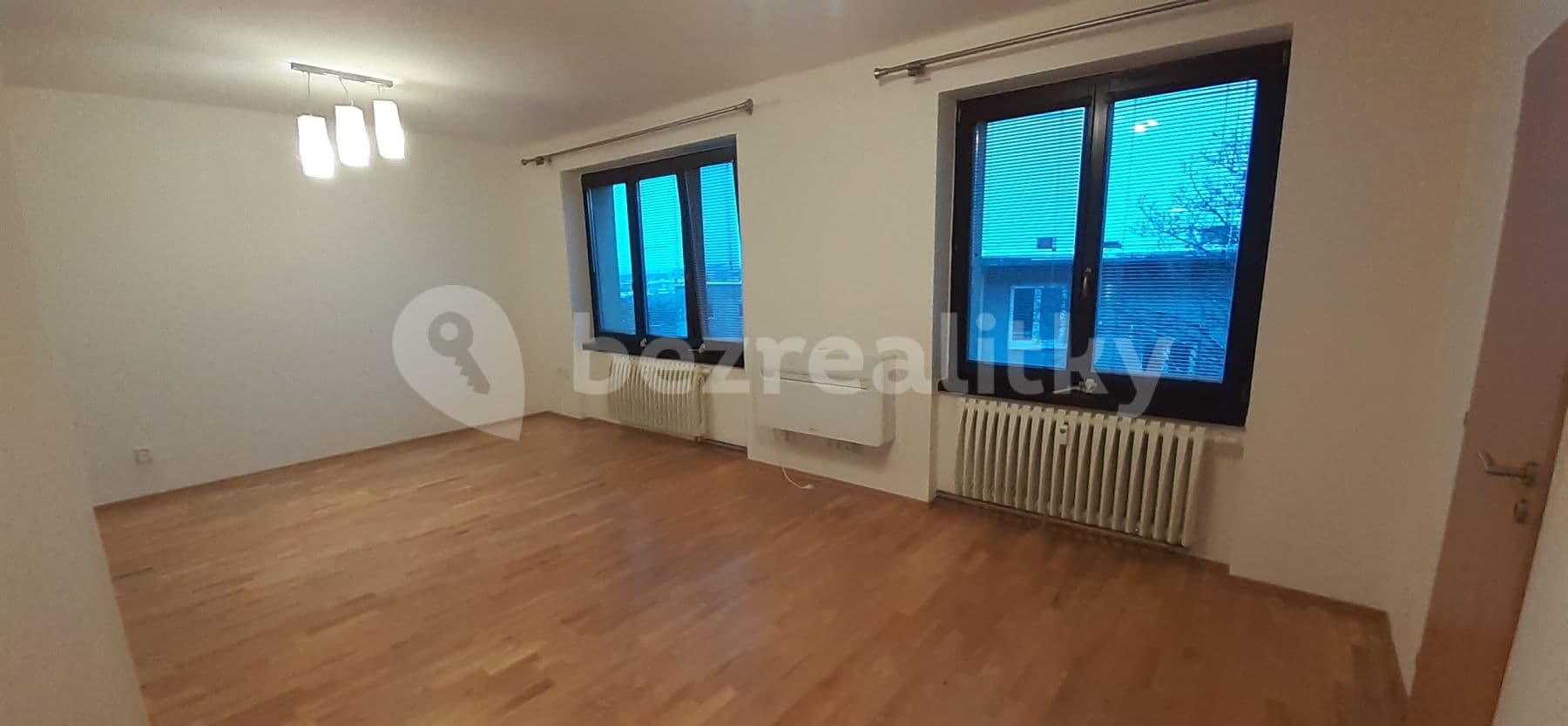 Prenájom bytu 4-izbový 105 m², Na Balkáně, Praha, Praha Prenájom bytu 4-izbový 105 m², Na Balkáně, Praha, Praha