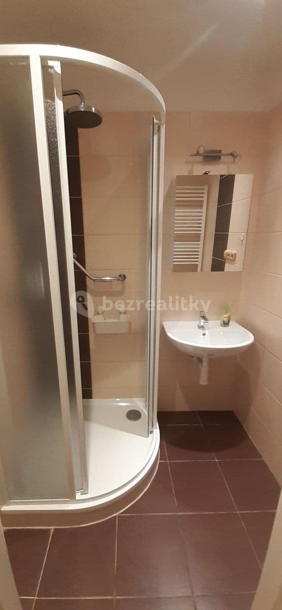 Prenájom bytu 4-izbový 105 m², Na Balkáně, Praha, Praha Prenájom bytu 4-izbový 105 m², Na Balkáně, Praha, Praha