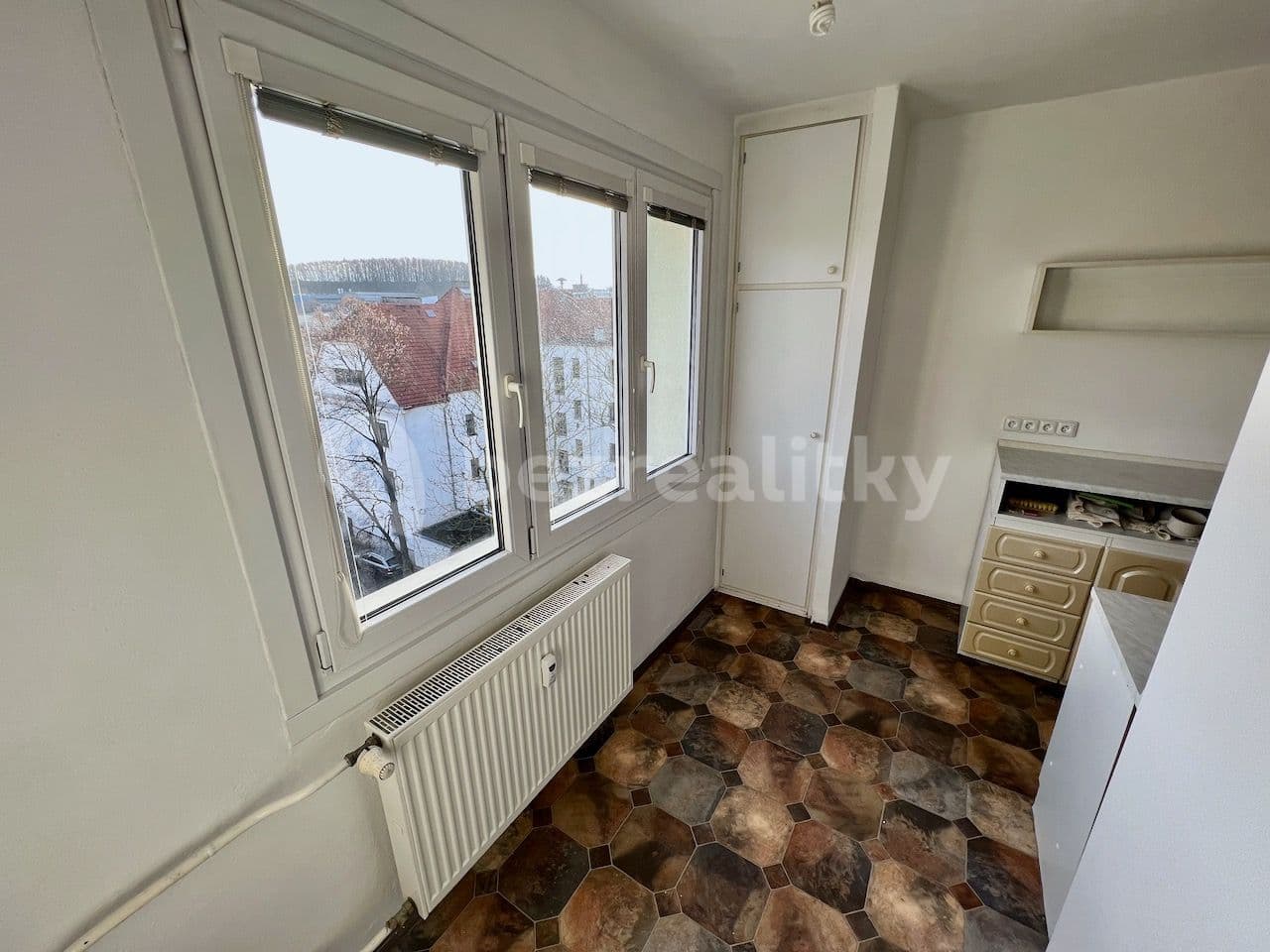 Prenájom bytu 2-izbový 61 m², Partyzánská, Plzeň, Plzeňský kraj Prenájom bytu 2-izbový 61 m², Partyzánská, Plzeň, Plzeňský kraj