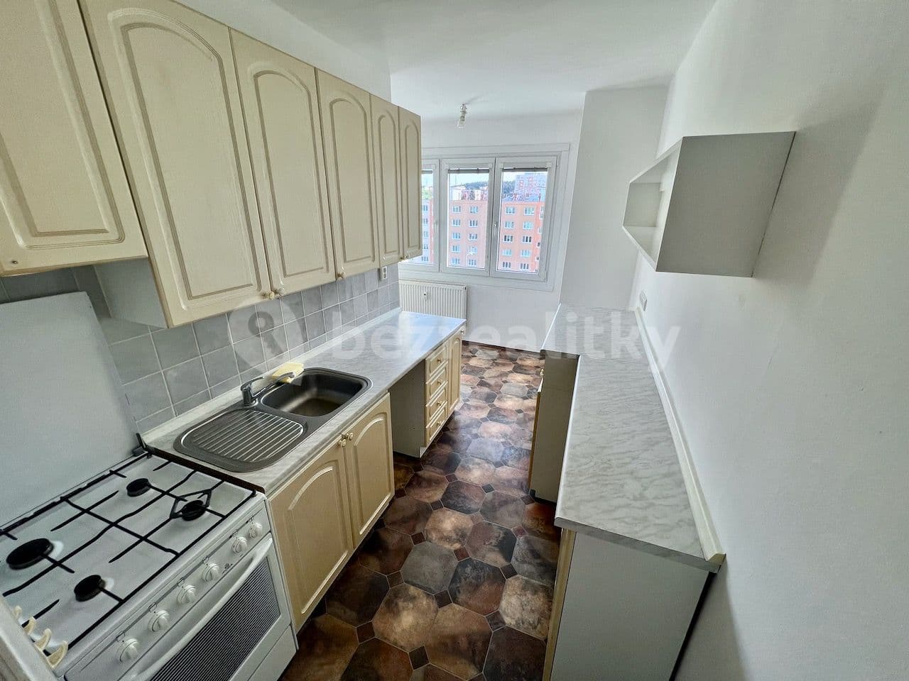 Prenájom bytu 2-izbový 61 m², Partyzánská, Plzeň, Plzeňský kraj Prenájom bytu 2-izbový 61 m², Partyzánská, Plzeň, Plzeňský kraj