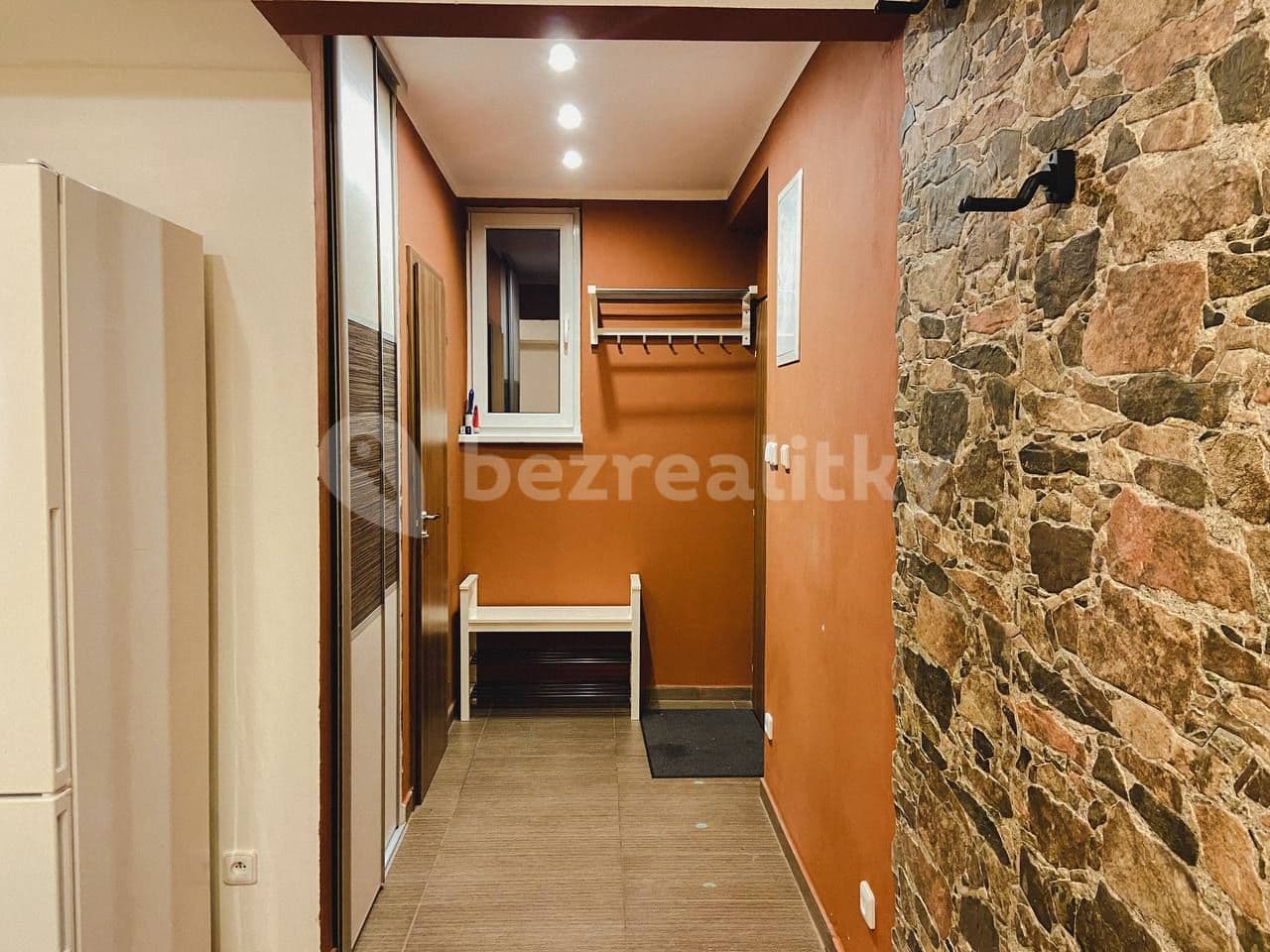 Prenájom bytu 2-izbový 50 m², Viklefova, Praha, Praha Prenájom bytu 2-izbový 50 m², Viklefova, Praha, Praha