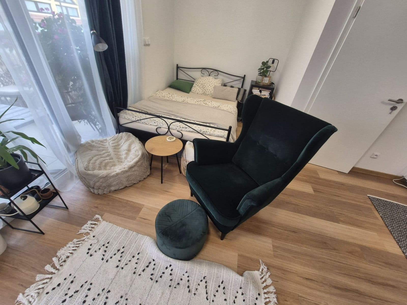 Prenájom bytu 1-izbový 40 m², Horova, Brno, Jihomoravský kraj Prenájom bytu 1-izbový 40 m², Horova, Brno, Jihomoravský kraj