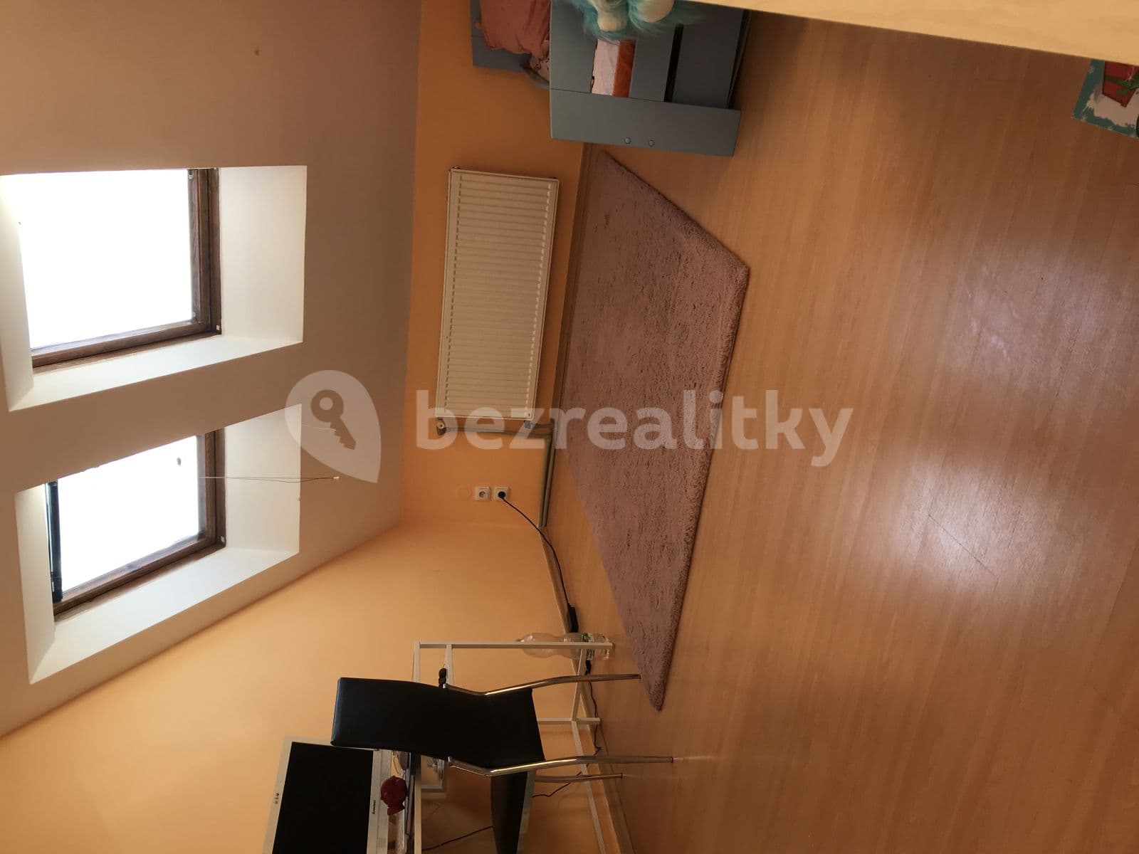 Prenájom bytu 3-izbový 80 m², Patejdlova, Kladno, Středočeský kraj Prenájom bytu 3-izbový 80 m², Patejdlova, Kladno, Středočeský kraj