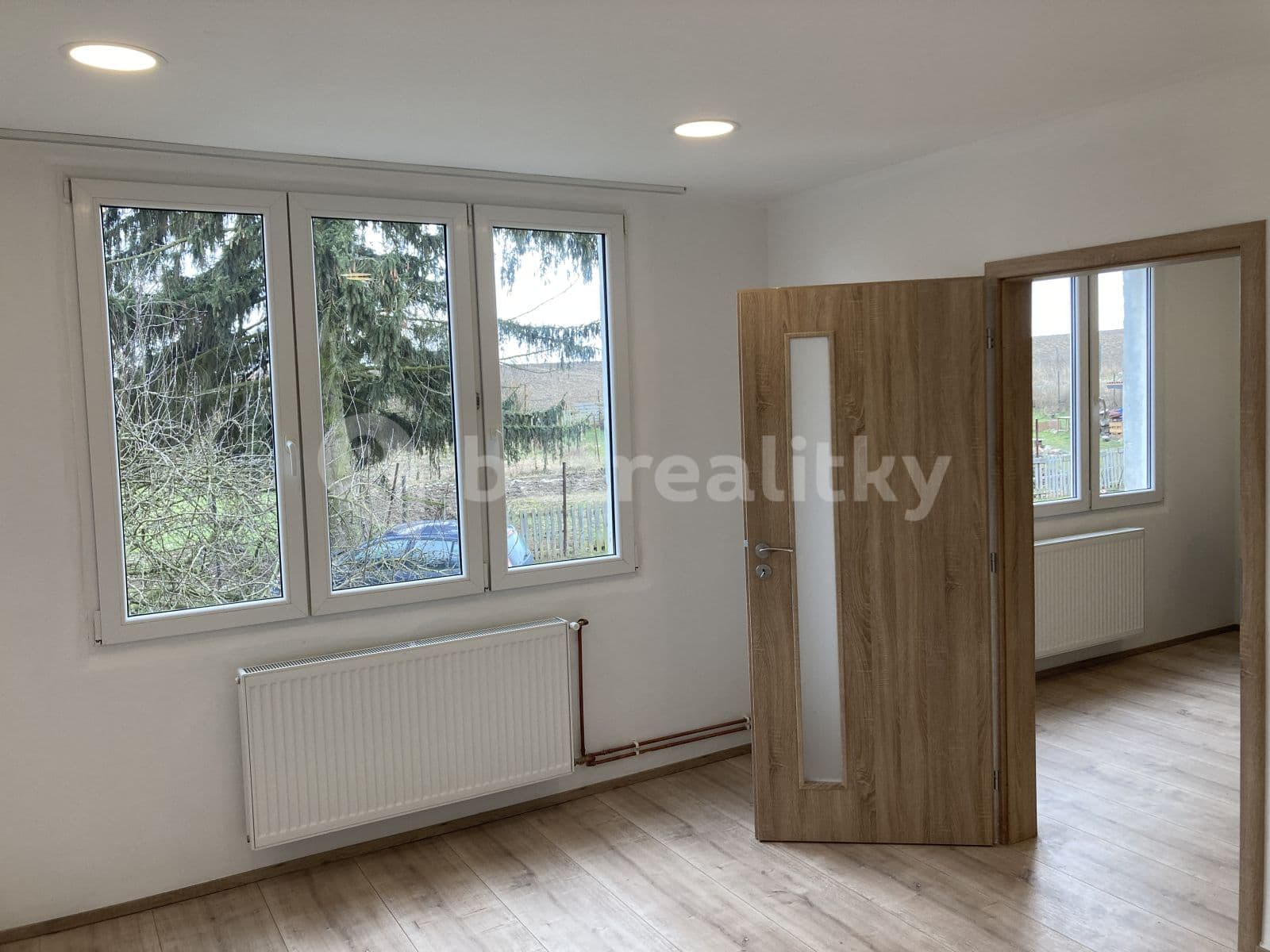 Prenájom bytu 1-izbový 34 m², Vysoká, Středočeský kraj Prenájom bytu 1-izbový 34 m², Vysoká, Středočeský kraj