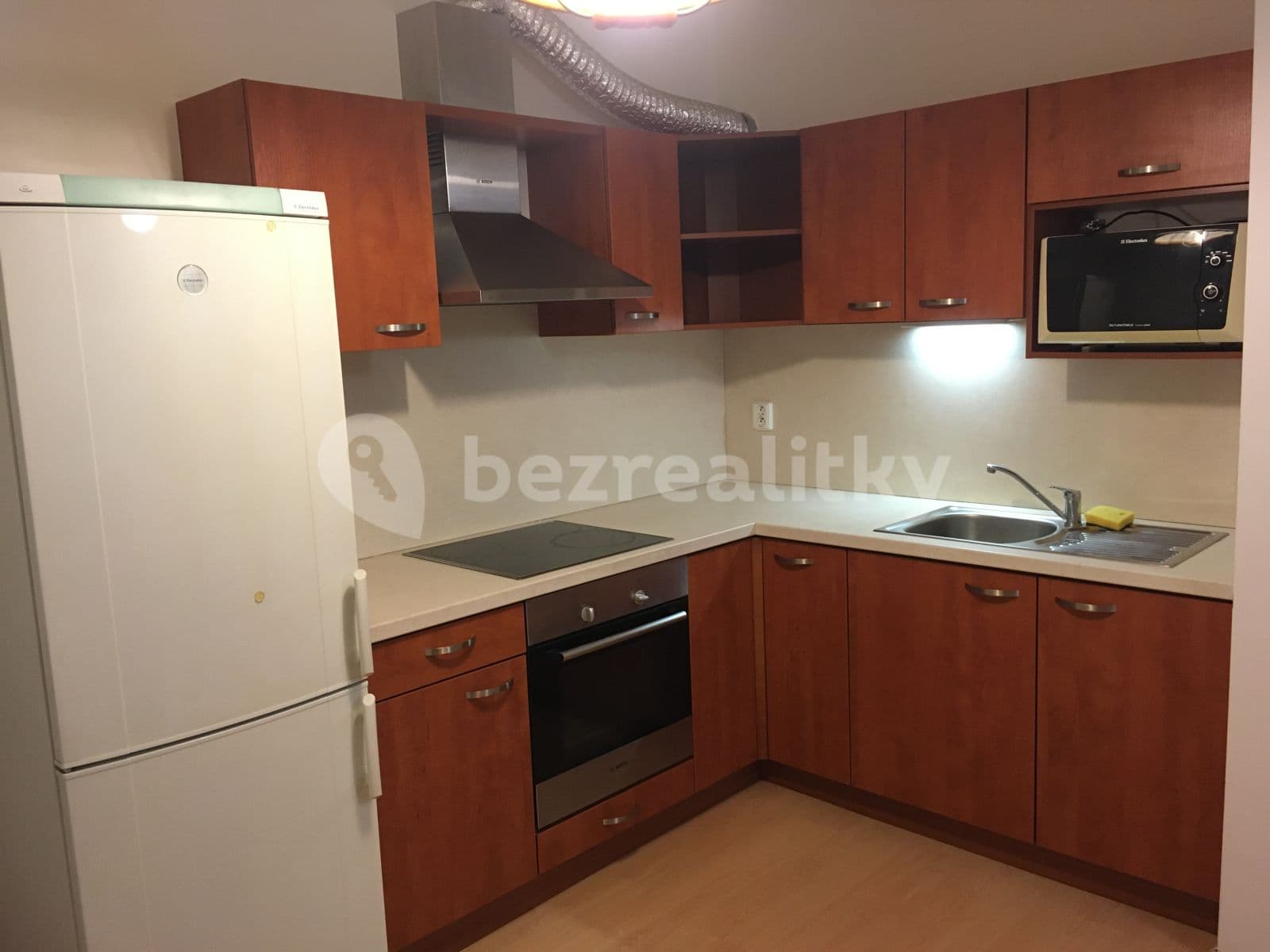 Prenájom bytu 1-izbový 37 m², Chvalovka, Brno, Jihomoravský kraj Prenájom bytu 1-izbový 37 m², Chvalovka, Brno, Jihomoravský kraj