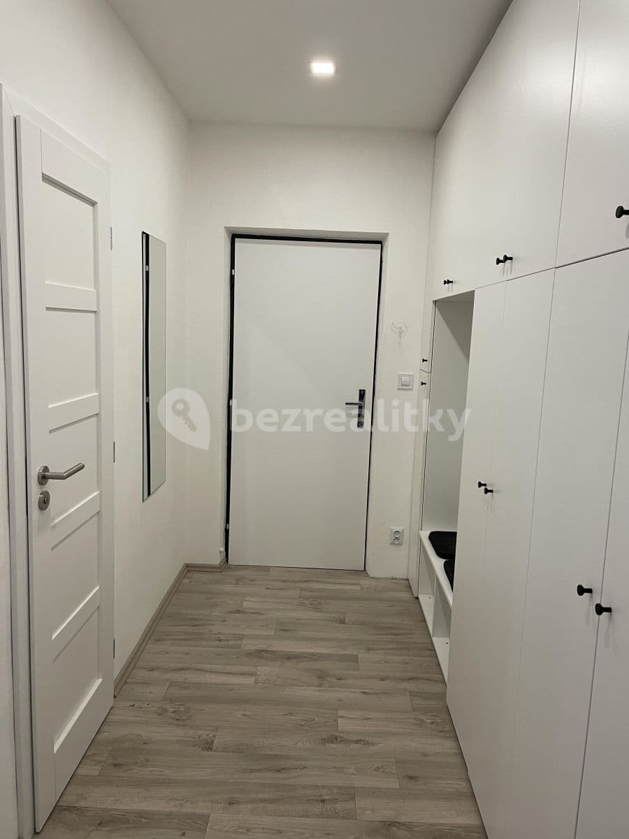 Prenájom bytu 2-izbový 54 m², Krásného, Praha, Praha Prenájom bytu 2-izbový 54 m², Krásného, Praha, Praha