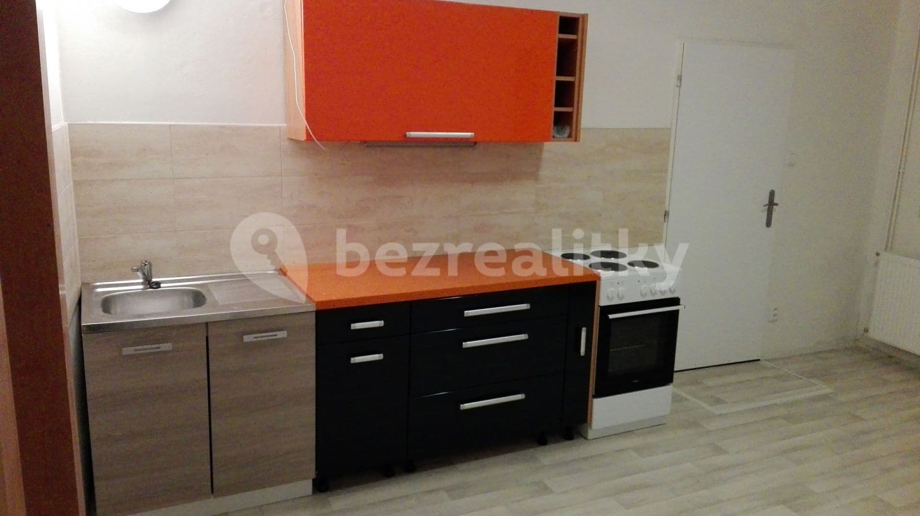 Prenájom bytu 2-izbový 38 m², Táborská, Brno, Jihomoravský kraj Prenájom bytu 2-izbový 38 m², Táborská, Brno, Jihomoravský kraj