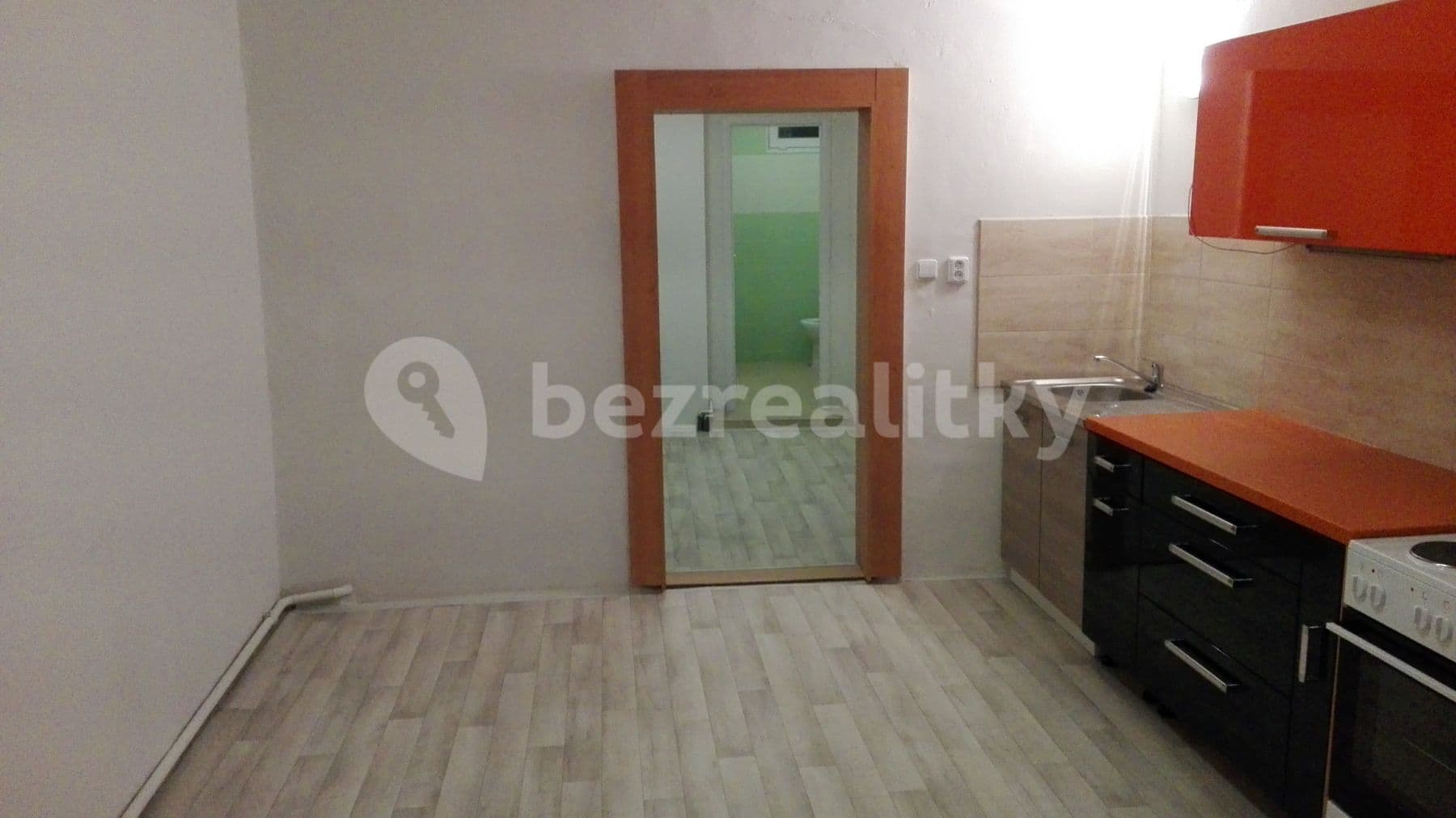 Prenájom bytu 2-izbový 38 m², Táborská, Brno, Jihomoravský kraj Prenájom bytu 2-izbový 38 m², Táborská, Brno, Jihomoravský kraj