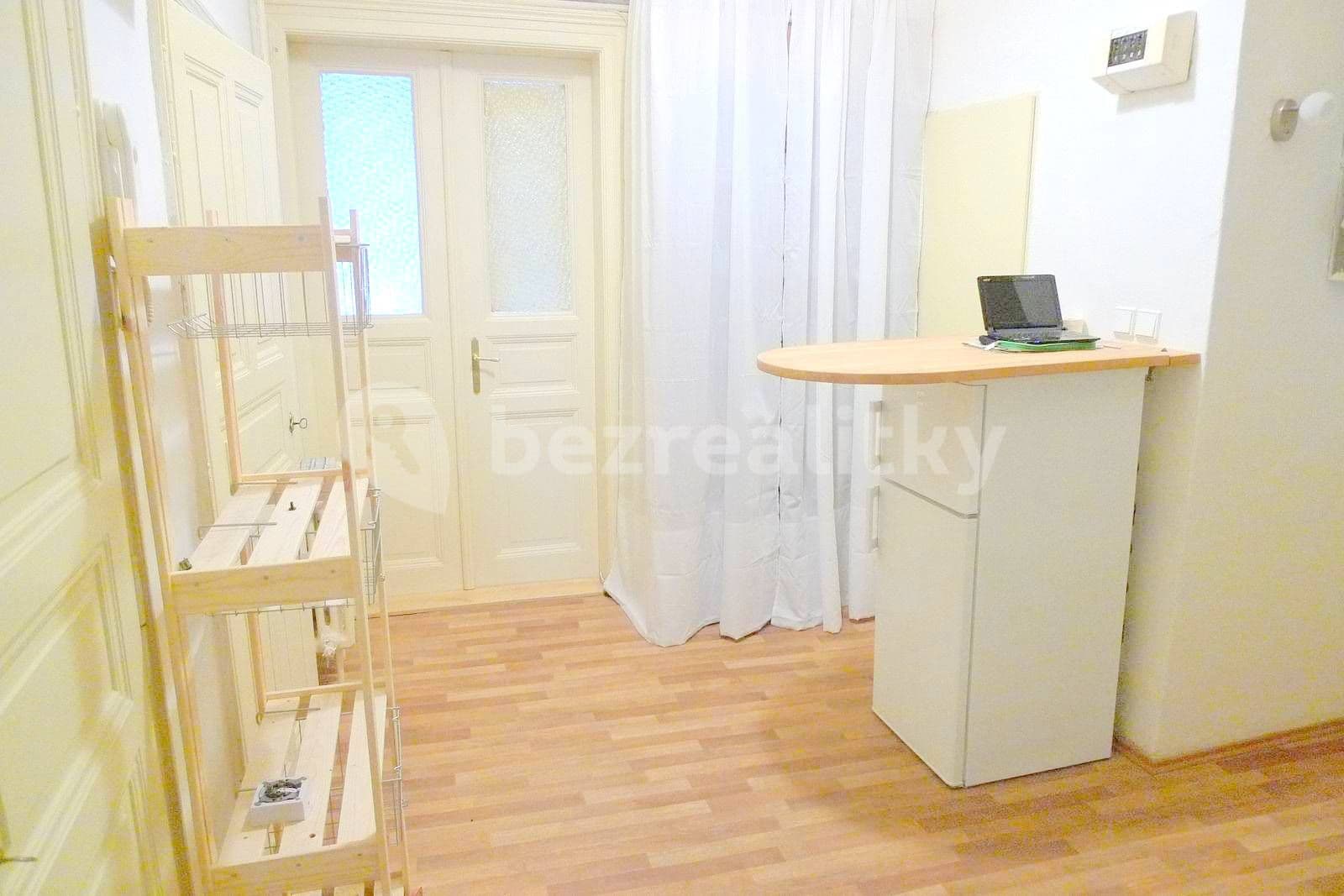 Prenájom bytu 3-izbový 21 m², Sochařská, Praha, Praha Prenájom bytu 3-izbový 21 m², Sochařská, Praha, Praha