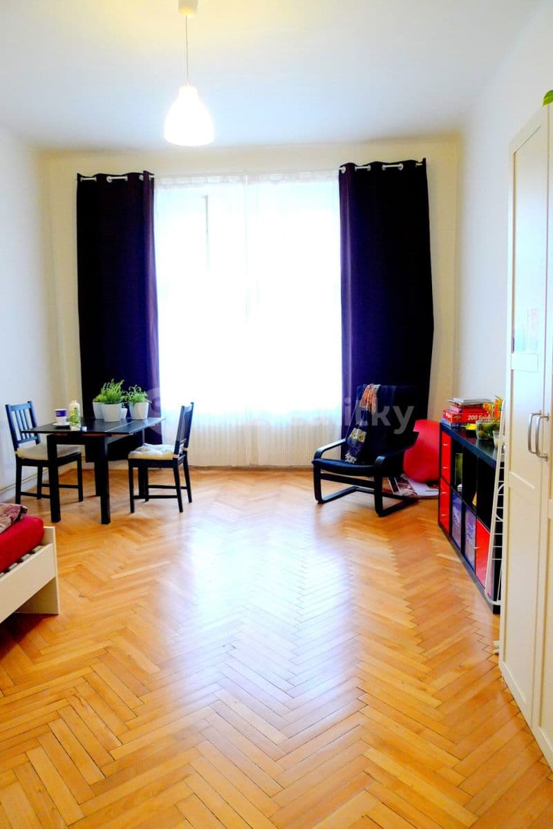 Prenájom bytu 3-izbový 21 m², Sochařská, Praha, Praha Prenájom bytu 3-izbový 21 m², Sochařská, Praha, Praha