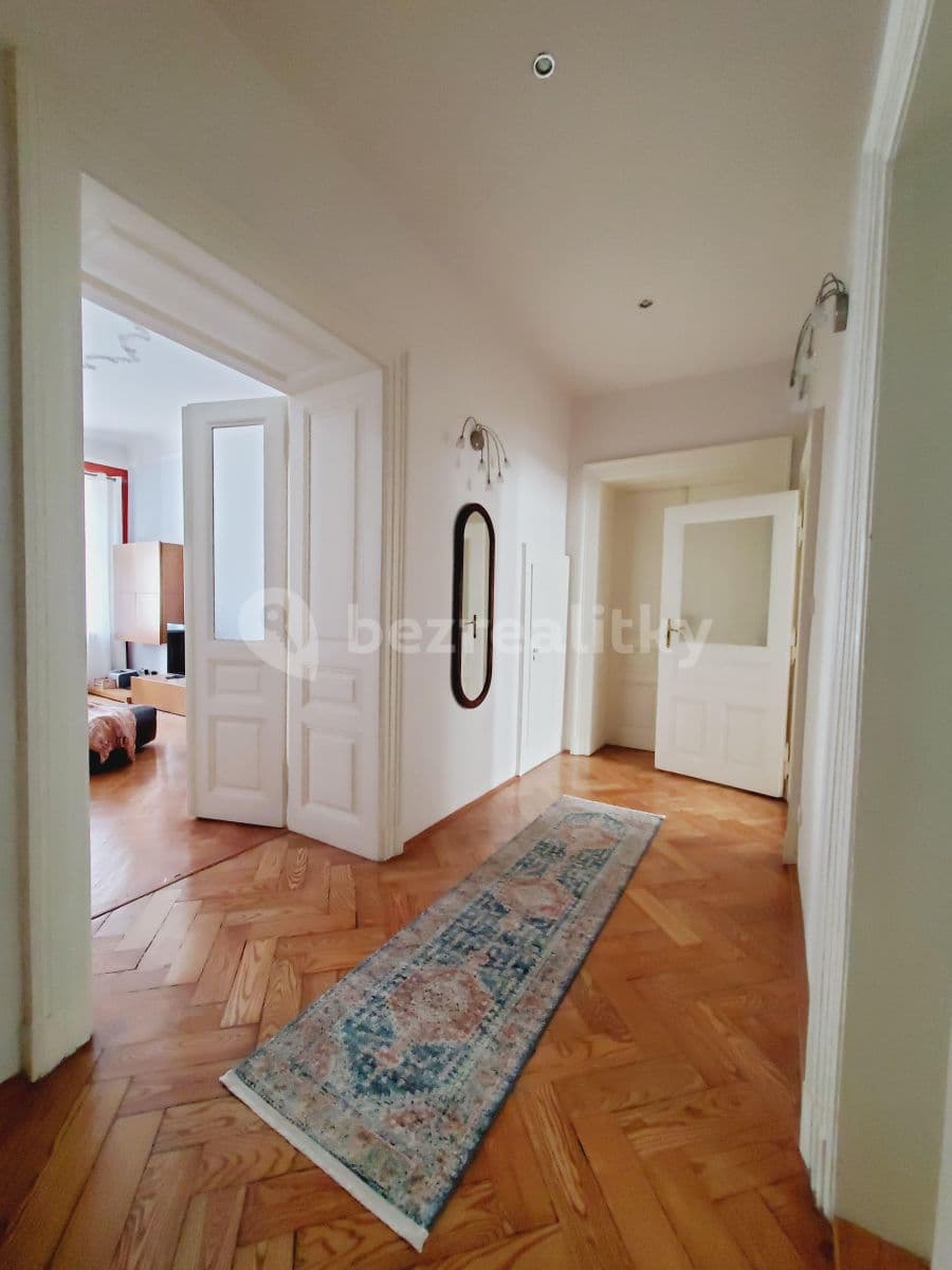 Prenájom bytu 3-izbový 100 m², Skořepka, Praha, Praha Prenájom bytu 3-izbový 100 m², Skořepka, Praha, Praha