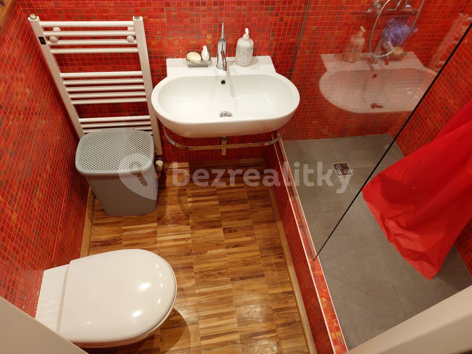 Prenájom bytu 3-izbový 100 m², Skořepka, Praha, Praha Prenájom bytu 3-izbový 100 m², Skořepka, Praha, Praha