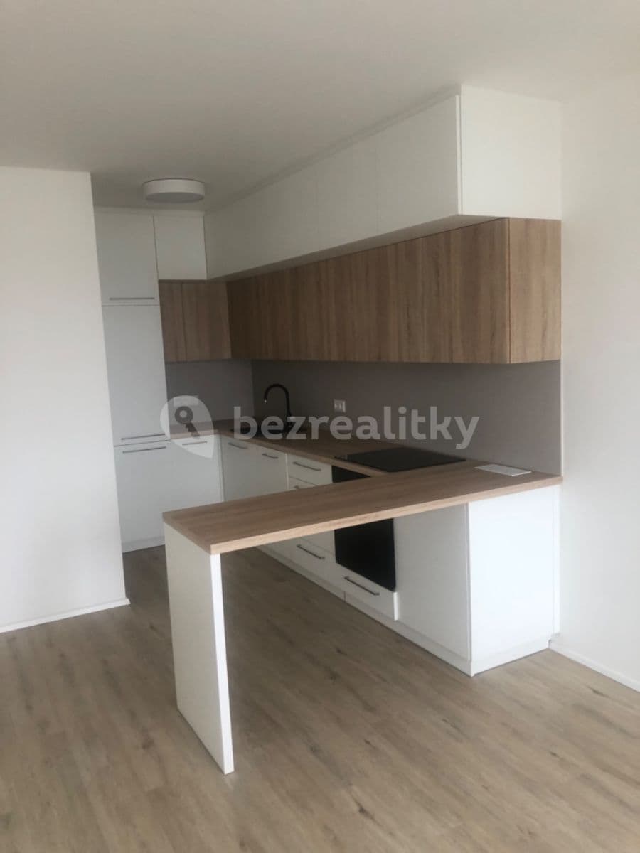 Prenájom bytu 2-izbový 47 m², Zelnice IV., Slavkov u Brna, Jihomoravský kraj Prenájom bytu 2-izbový 47 m², Zelnice IV., Slavkov u Brna, Jihomoravský kraj
