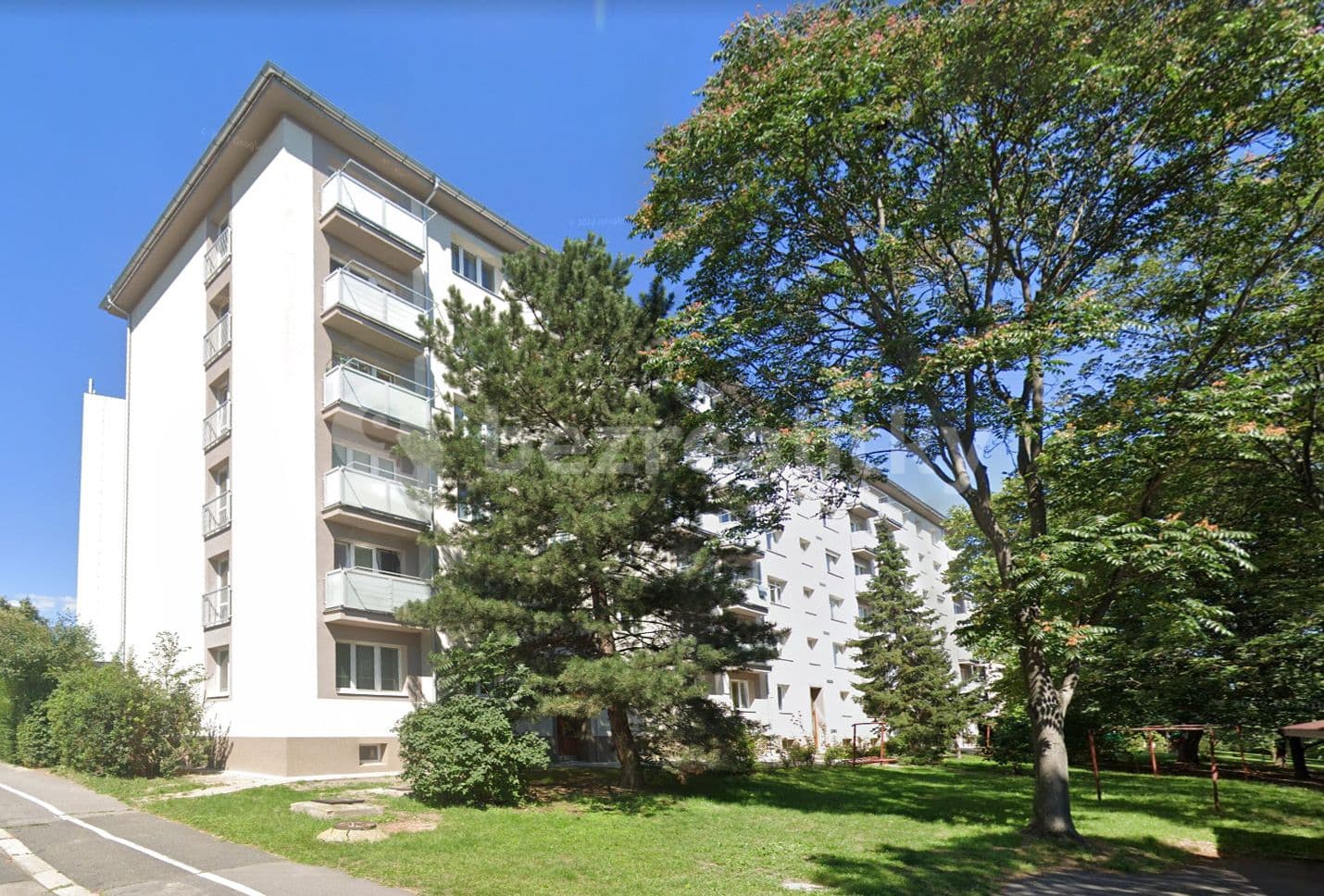 Prenájom bytu Garsoniéra 20 m², Pod Lipami, Praha, Praha Prenájom bytu Garsoniéra 20 m², Pod Lipami, Praha, Praha