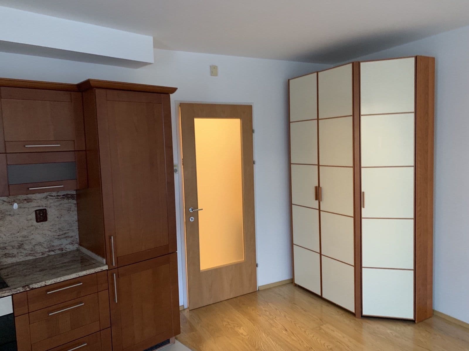 Prenájom bytu 3-izbový 96 m², U Zvonařky, Praha, Praha Prenájom bytu 3-izbový 96 m², U Zvonařky, Praha, Praha