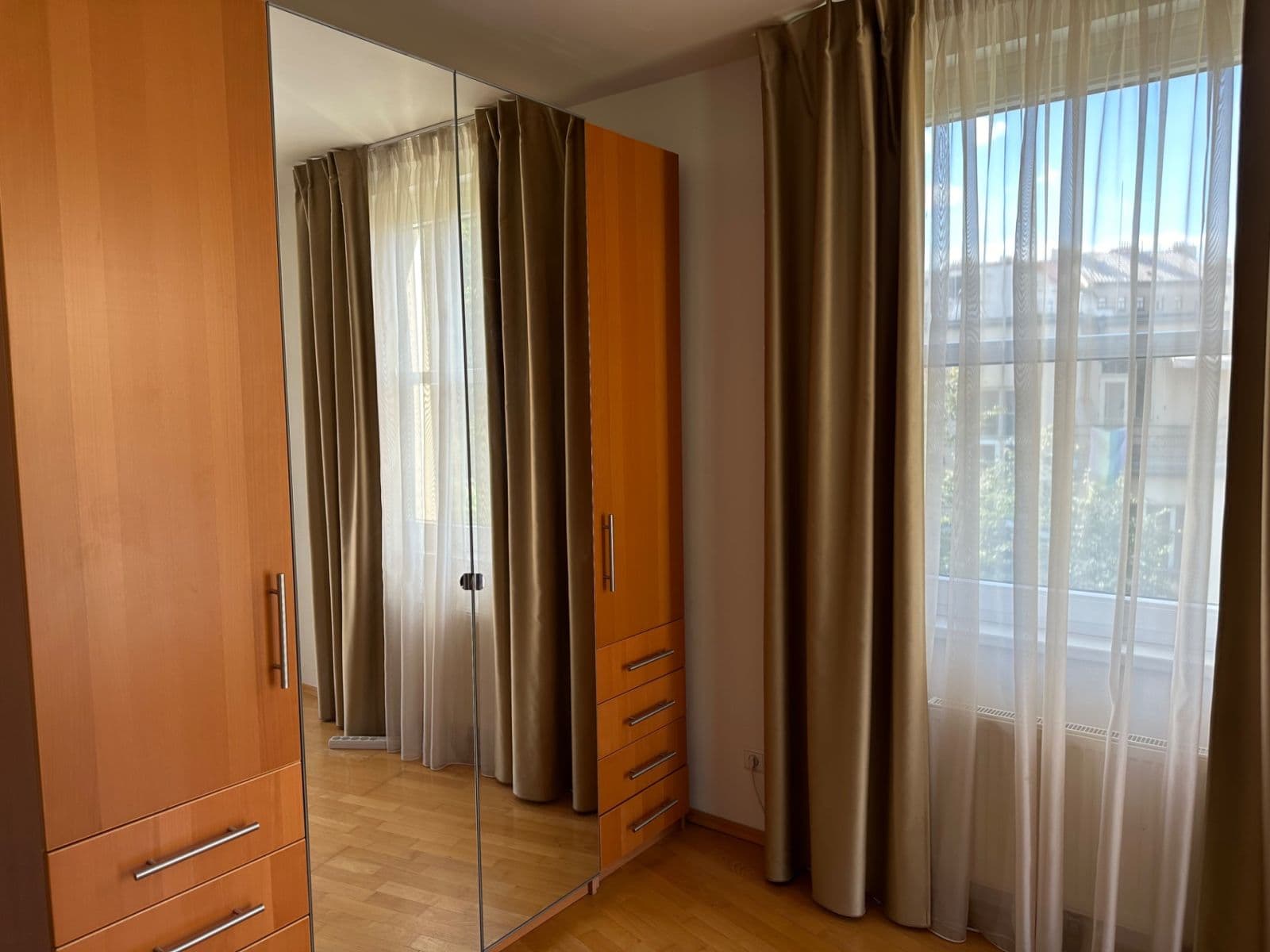 Prenájom bytu 3-izbový 96 m², U Zvonařky, Praha, Praha Prenájom bytu 3-izbový 96 m², U Zvonařky, Praha, Praha