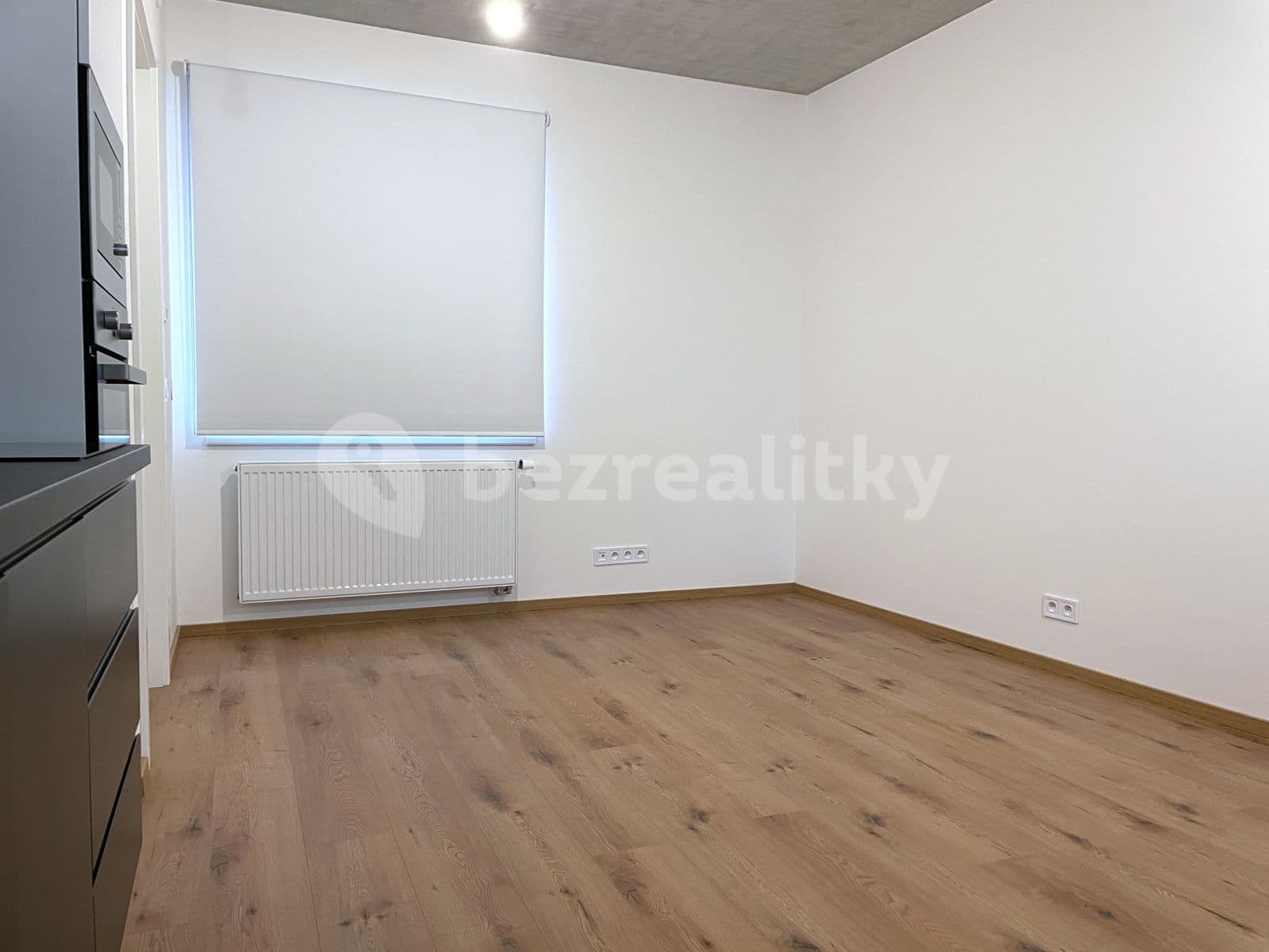 Prenájom bytu 1-izbový 28 m², Legionářů, Praha, Praha Prenájom bytu 1-izbový 28 m², Legionářů, Praha, Praha