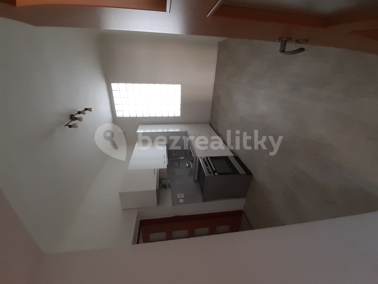 Prenájom bytu 3-izbový 89 m², Merhautova, Brno, Jihomoravský kraj Prenájom bytu 3-izbový 89 m², Merhautova, Brno, Jihomoravský kraj