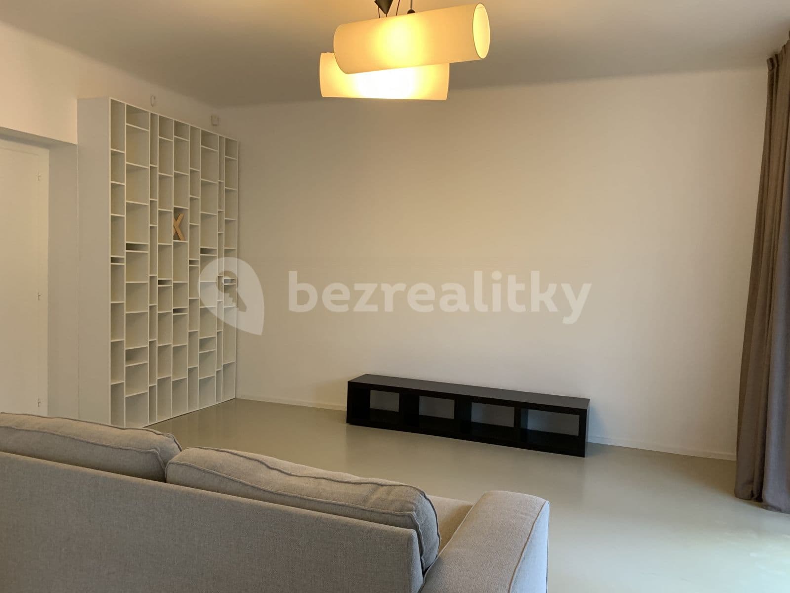 Prenájom bytu 3-izbový 96 m², Zelený pruh, Praha, Praha Prenájom bytu 3-izbový 96 m², Zelený pruh, Praha, Praha
