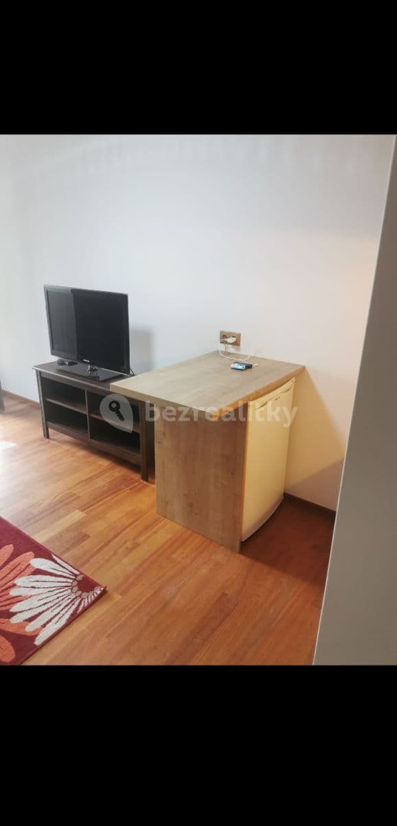 Prenájom bytu 1-izbový 25 m², Severní, Zvole, Středočeský kraj Prenájom bytu 1-izbový 25 m², Severní, Zvole, Středočeský kraj
