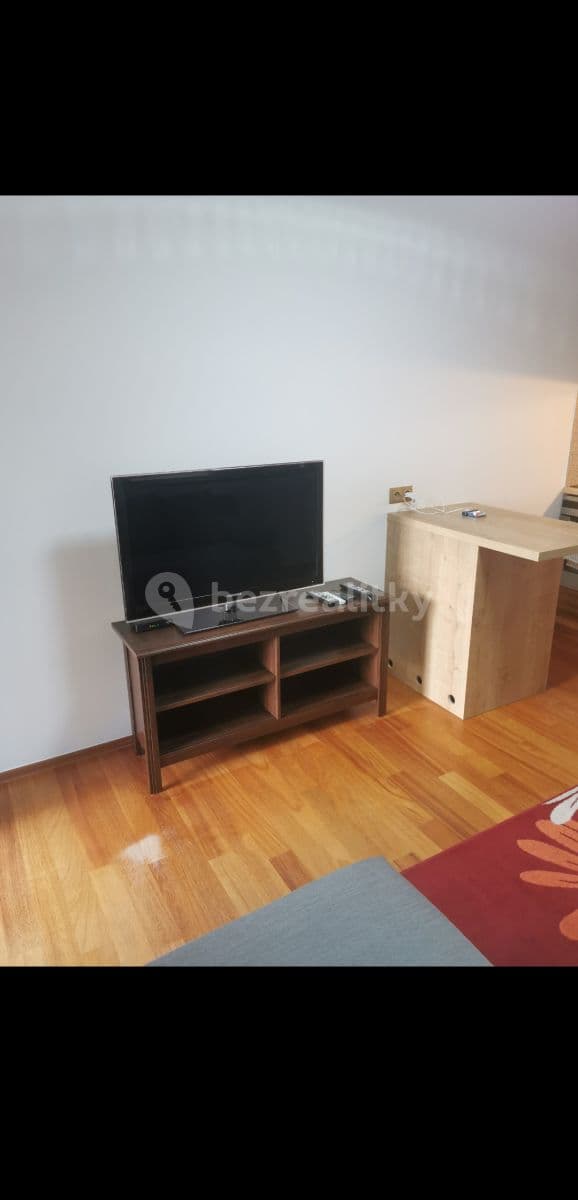 Prenájom bytu 1-izbový 25 m², Severní, Zvole, Středočeský kraj Prenájom bytu 1-izbový 25 m², Severní, Zvole, Středočeský kraj