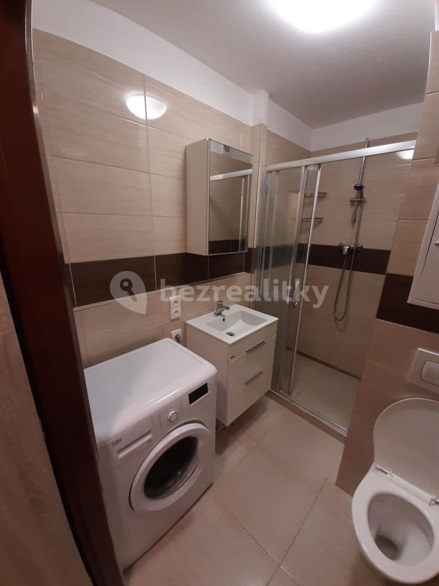 Prenájom bytu Garsoniéra 30 m², Libušino údolí, Brno, Jihomoravský kraj Prenájom bytu Garsoniéra 30 m², Libušino údolí, Brno, Jihomoravský kraj