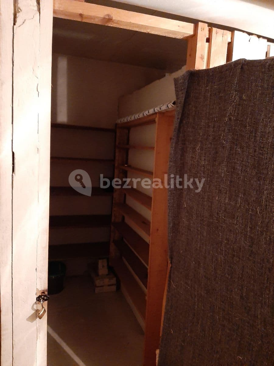 Prenájom bytu Garsoniéra 30 m², Libušino údolí, Brno, Jihomoravský kraj Prenájom bytu Garsoniéra 30 m², Libušino údolí, Brno, Jihomoravský kraj