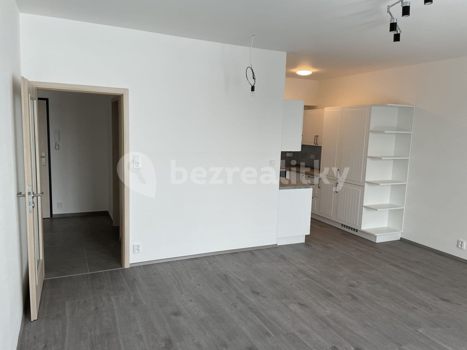 Prenájom bytu 2-izbový 59 m², Brandýs nad Labem-Stará Boleslav, Středočeský kraj Prenájom bytu 2-izbový 59 m², Brandýs nad Labem-Stará Boleslav, Středočeský kraj