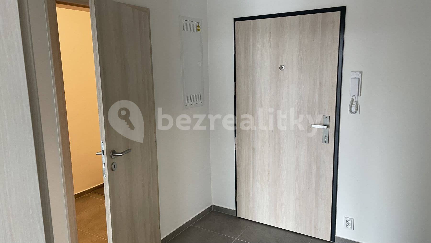 Prenájom bytu 2-izbový 59 m², Brandýs nad Labem-Stará Boleslav, Středočeský kraj Prenájom bytu 2-izbový 59 m², Brandýs nad Labem-Stará Boleslav, Středočeský kraj