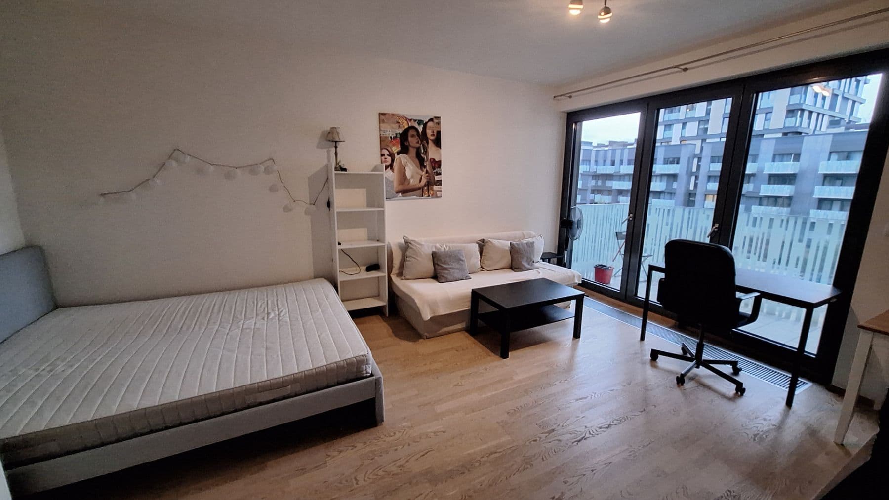 Prenájom bytu 1-izbový 37 m², Olšanská, Praha, Praha Prenájom bytu 1-izbový 37 m², Olšanská, Praha, Praha