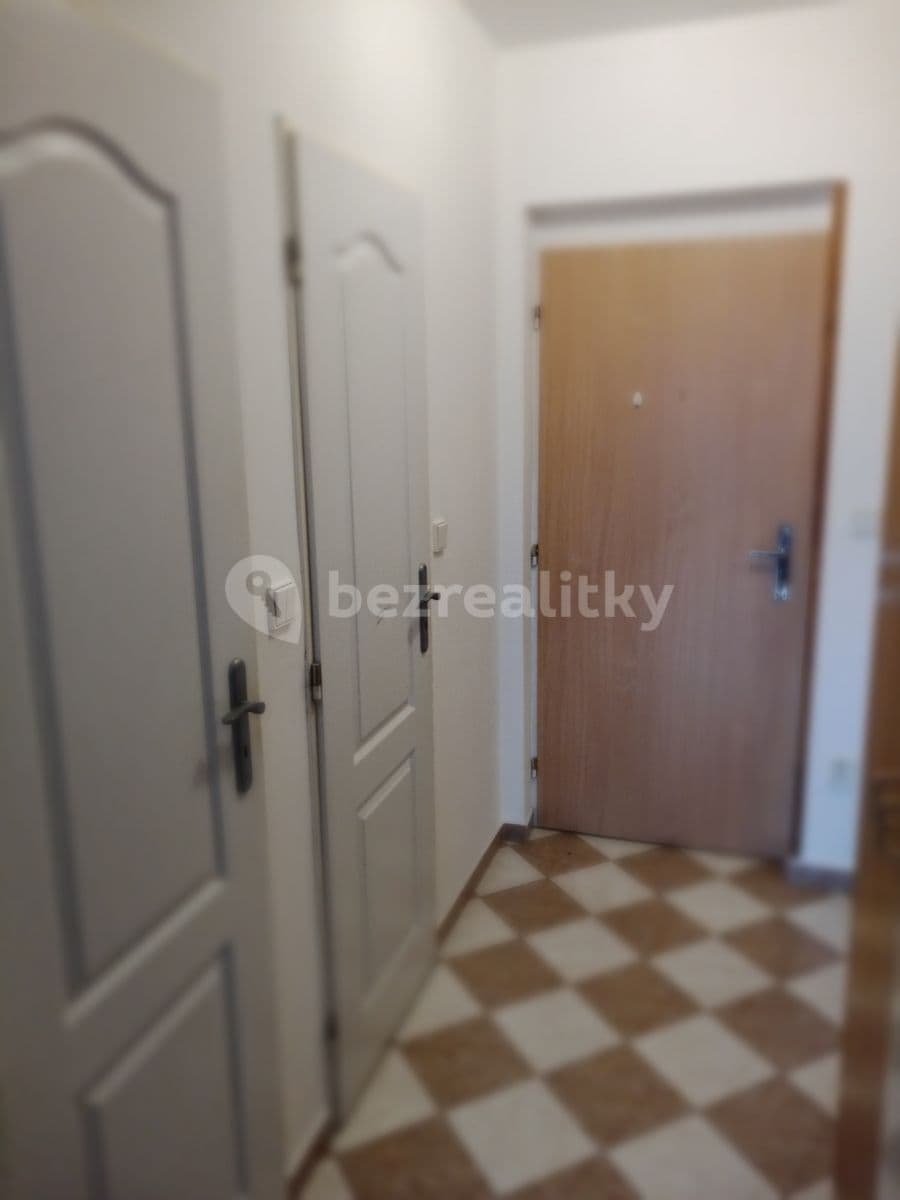 Prenájom bytu 1-izbový 27 m², Štúrova, Praha, Praha Prenájom bytu 1-izbový 27 m², Štúrova, Praha, Praha