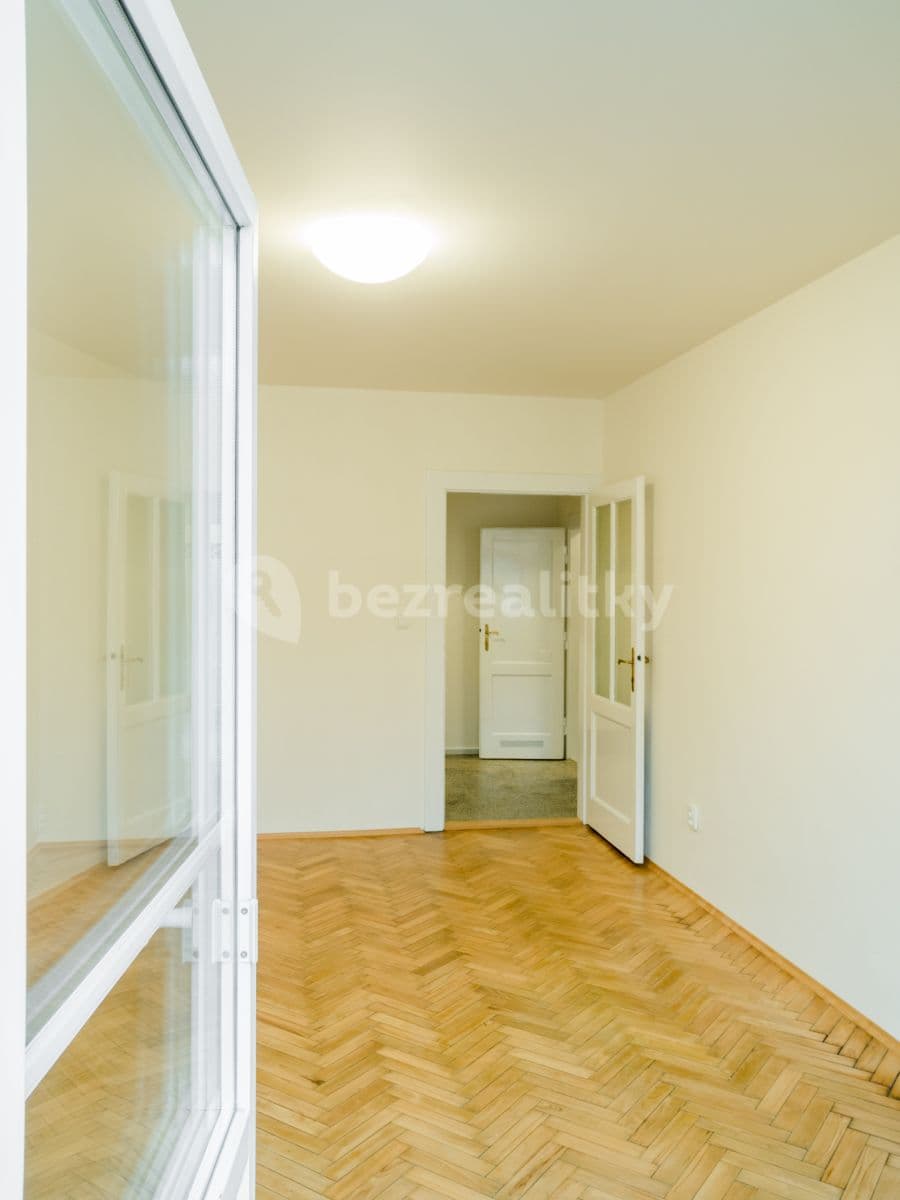 Prenájom bytu 2-izbový 50 m², U Křížku, Praha, Praha Prenájom bytu 2-izbový 50 m², U Křížku, Praha, Praha