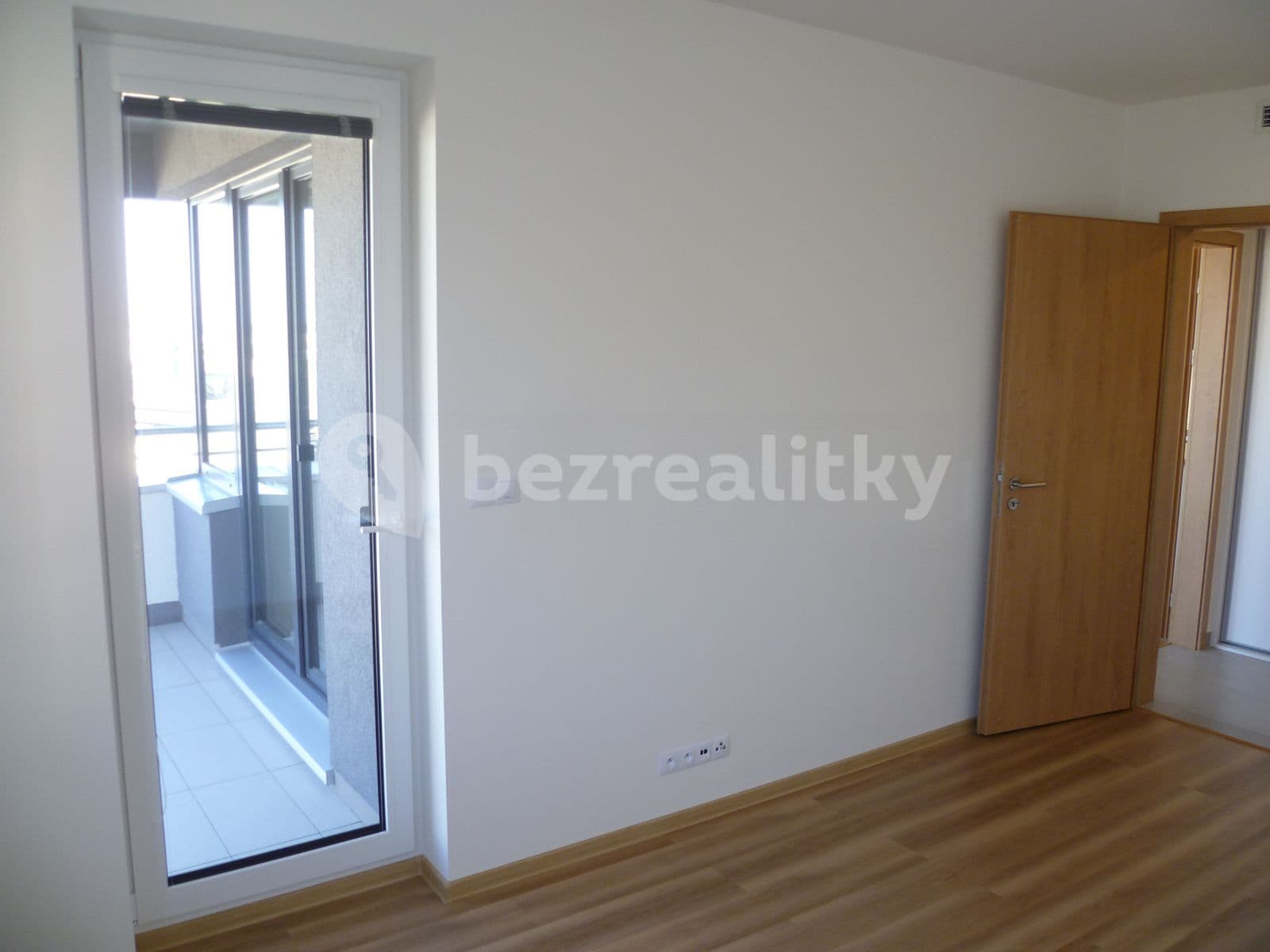 Prenájom bytu 2-izbový 58 m², Do Zahrádek Ⅰ, Praha, Praha Prenájom bytu 2-izbový 58 m², Do Zahrádek Ⅰ, Praha, Praha