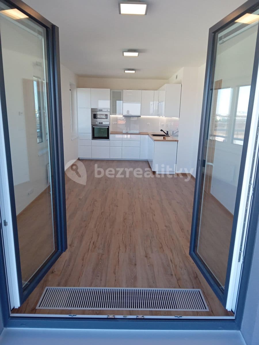 Prenájom bytu 2-izbový 58 m², Do Zahrádek Ⅰ, Praha, Praha Prenájom bytu 2-izbový 58 m², Do Zahrádek Ⅰ, Praha, Praha