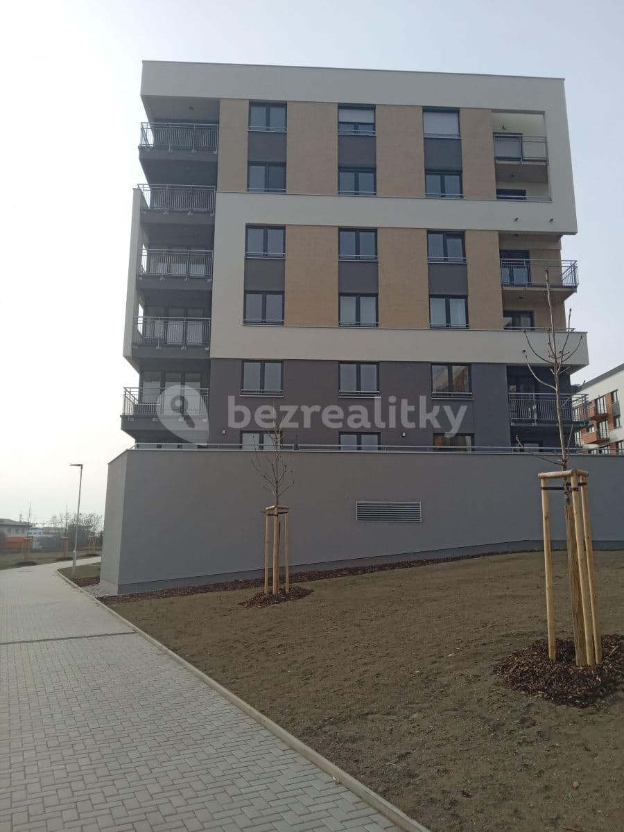 Prenájom bytu 2-izbový 58 m², Do Zahrádek Ⅰ, Praha, Praha Prenájom bytu 2-izbový 58 m², Do Zahrádek Ⅰ, Praha, Praha