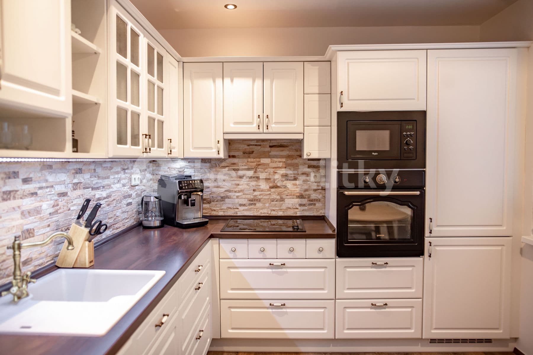 Prenájom bytu 2-izbový 62 m², Teyschlova, Brno, Jihomoravský kraj Prenájom bytu 2-izbový 62 m², Teyschlova, Brno, Jihomoravský kraj