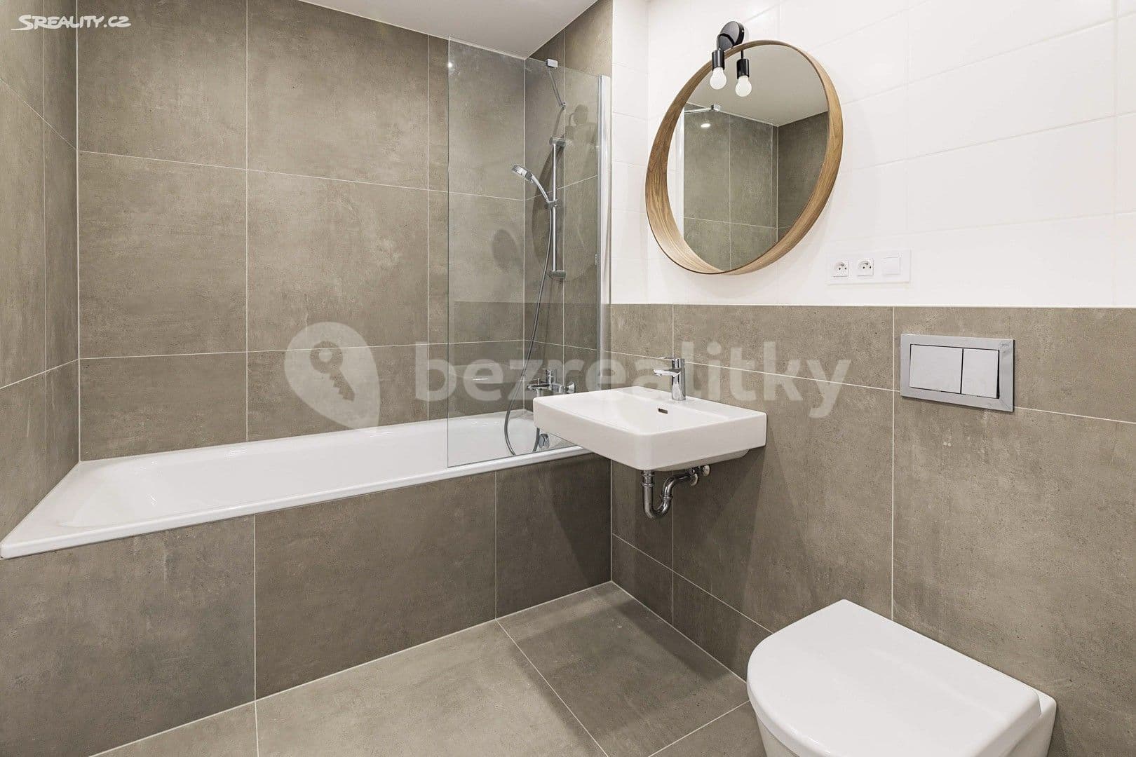 Prenájom bytu 4-izbový 107 m², Walterovo náměstí, Praha, Praha Prenájom bytu 4-izbový 107 m², Walterovo náměstí, Praha, Praha